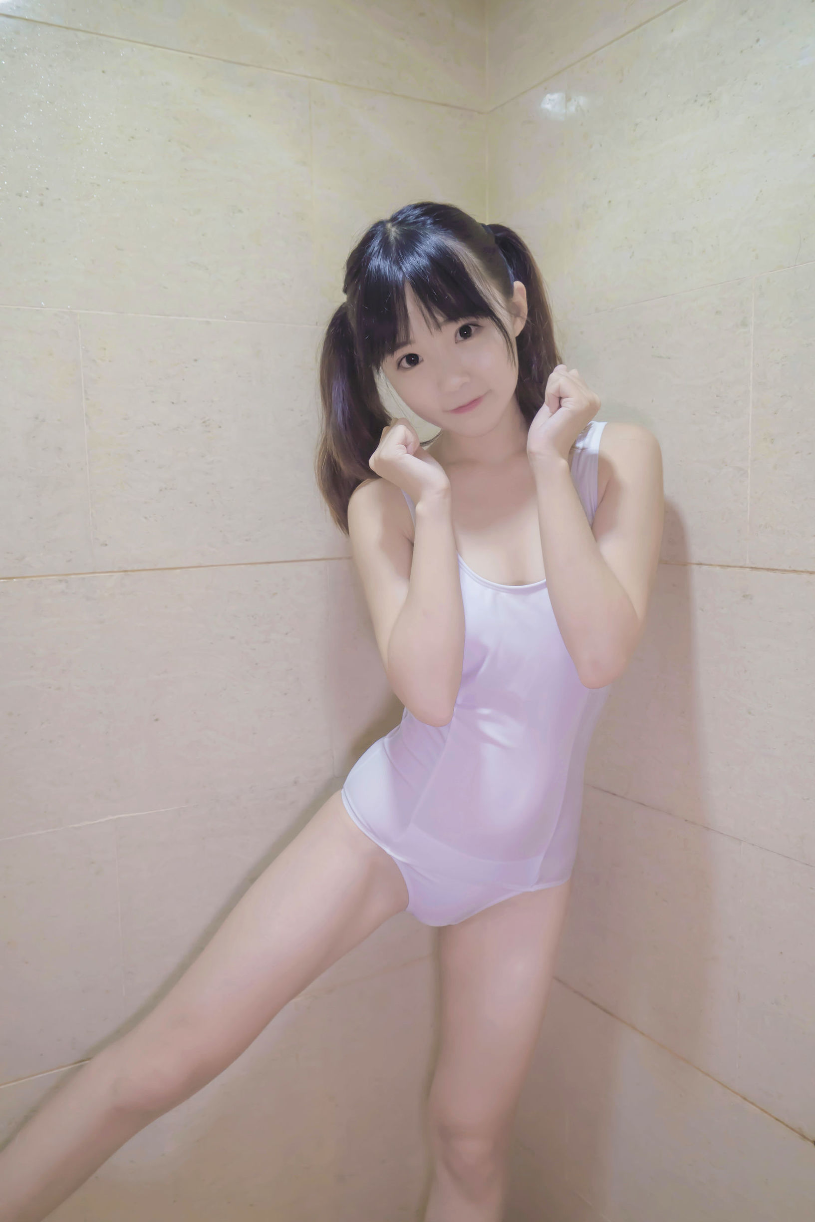 蘿莉御子Yumiko 白色死庫水