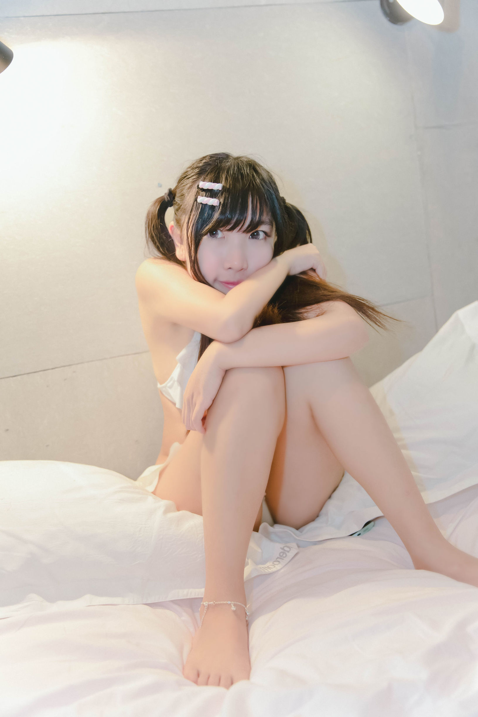蘿莉蜜嘟喵 白泳衣