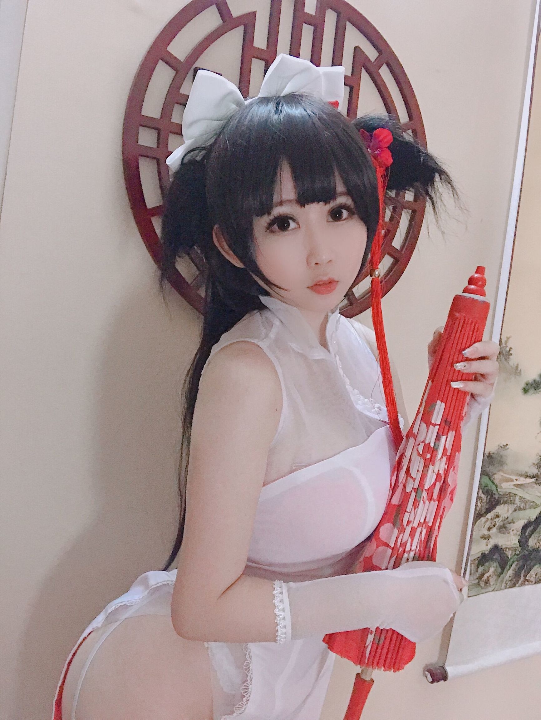 복숭아 소녀는 의장야 애얀 이에요