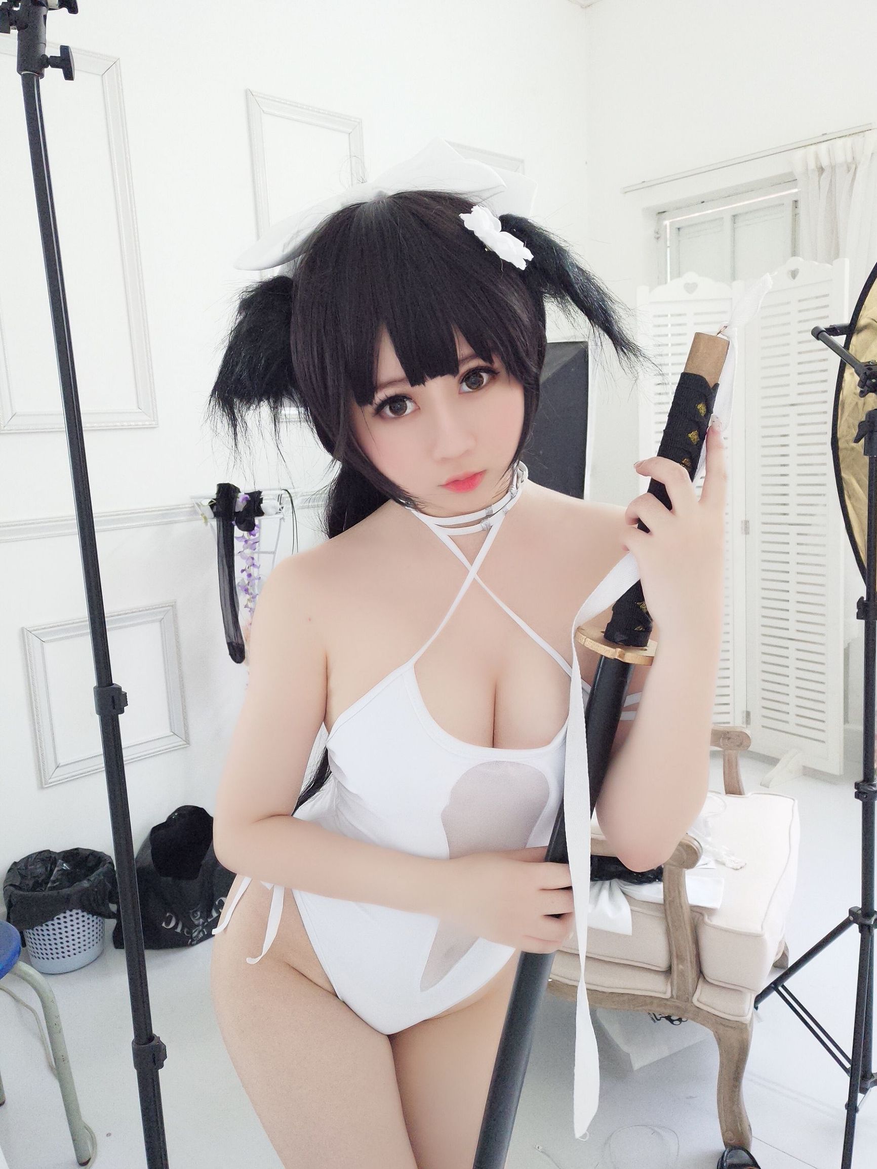 蜜桃少女は依ちゃんや 愛岩
