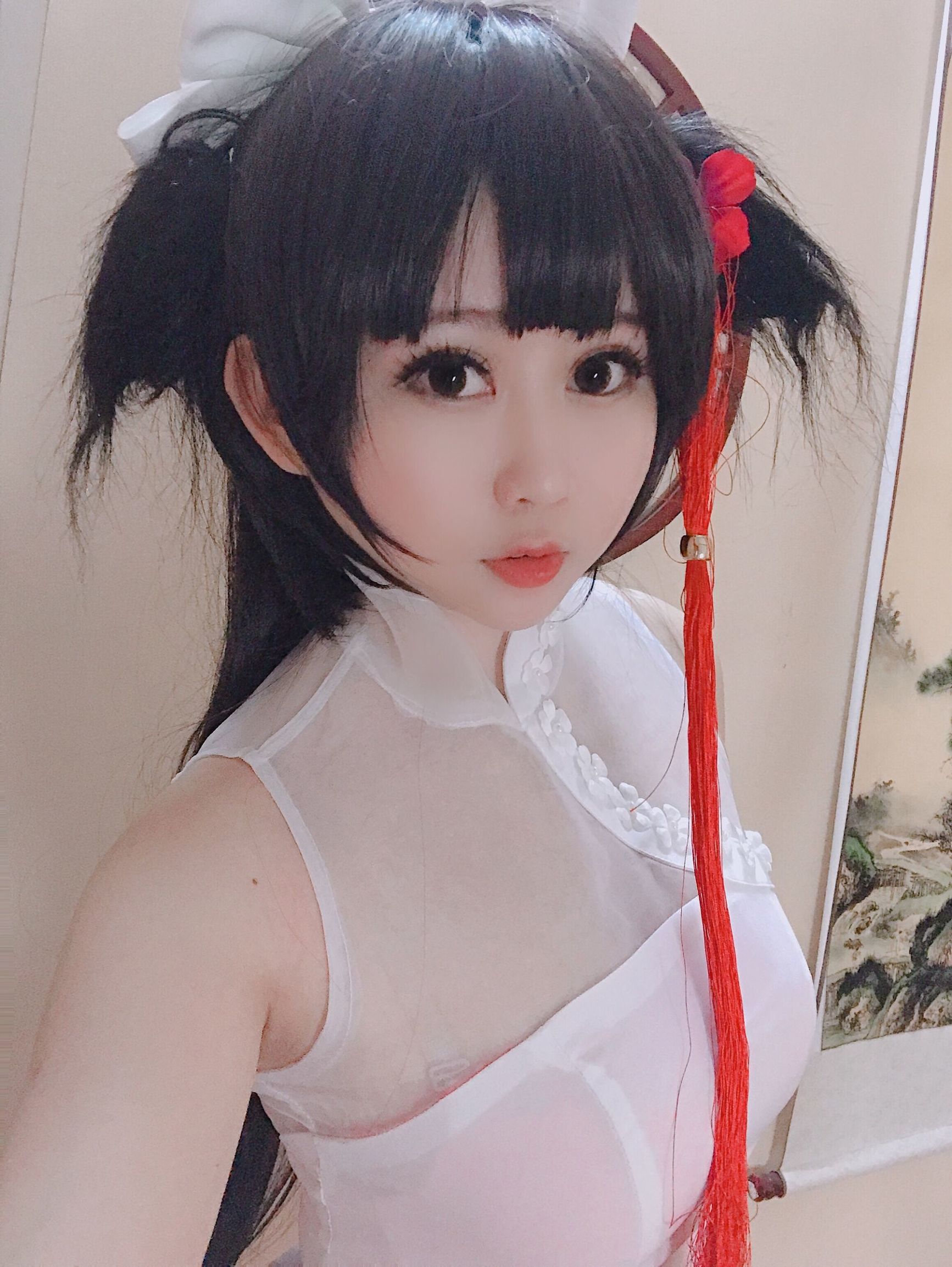 복숭아 소녀는 의장야 애얀 이에요