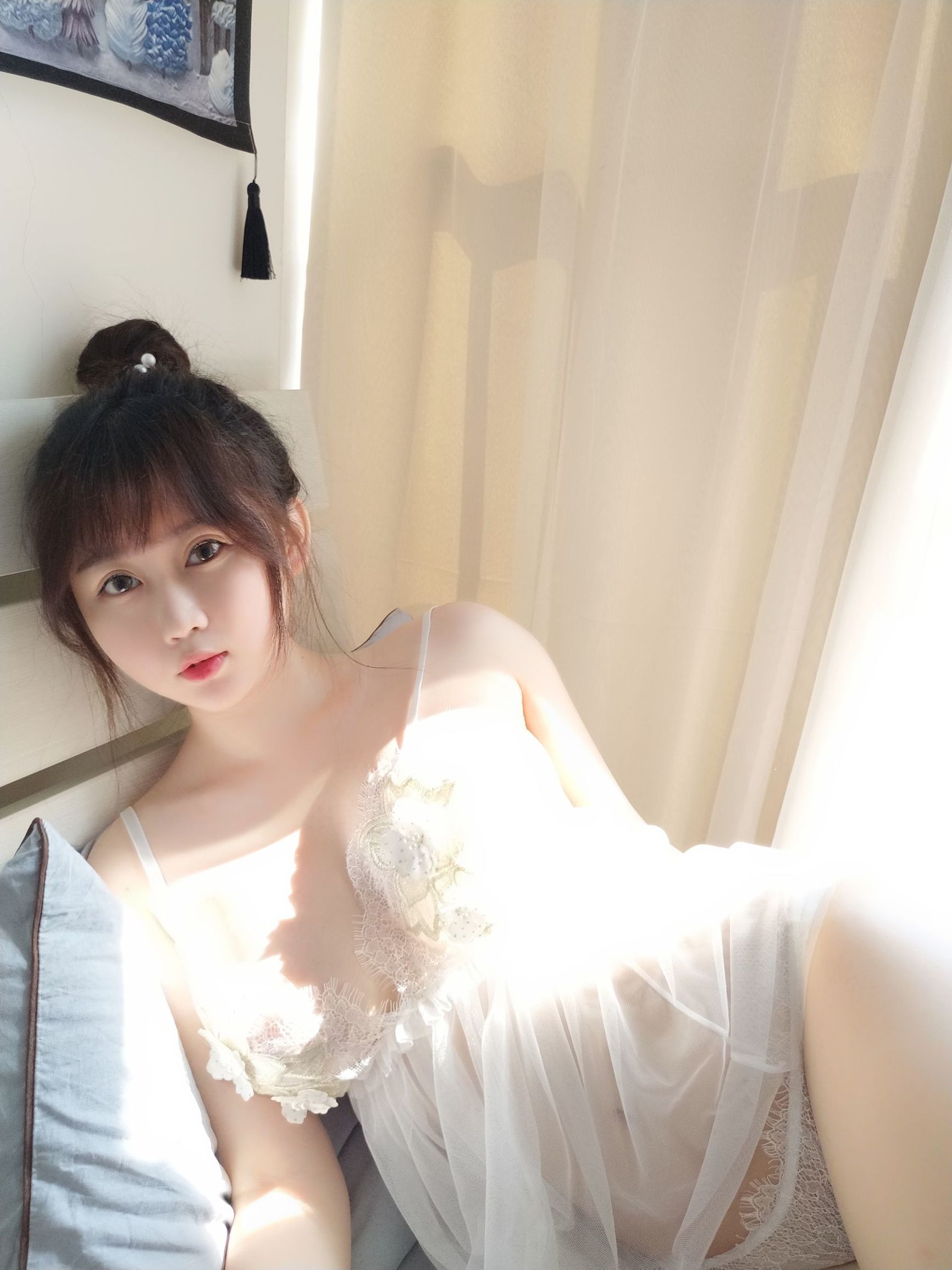 蜜桃少女是依醬呀 蕾絲內衣
