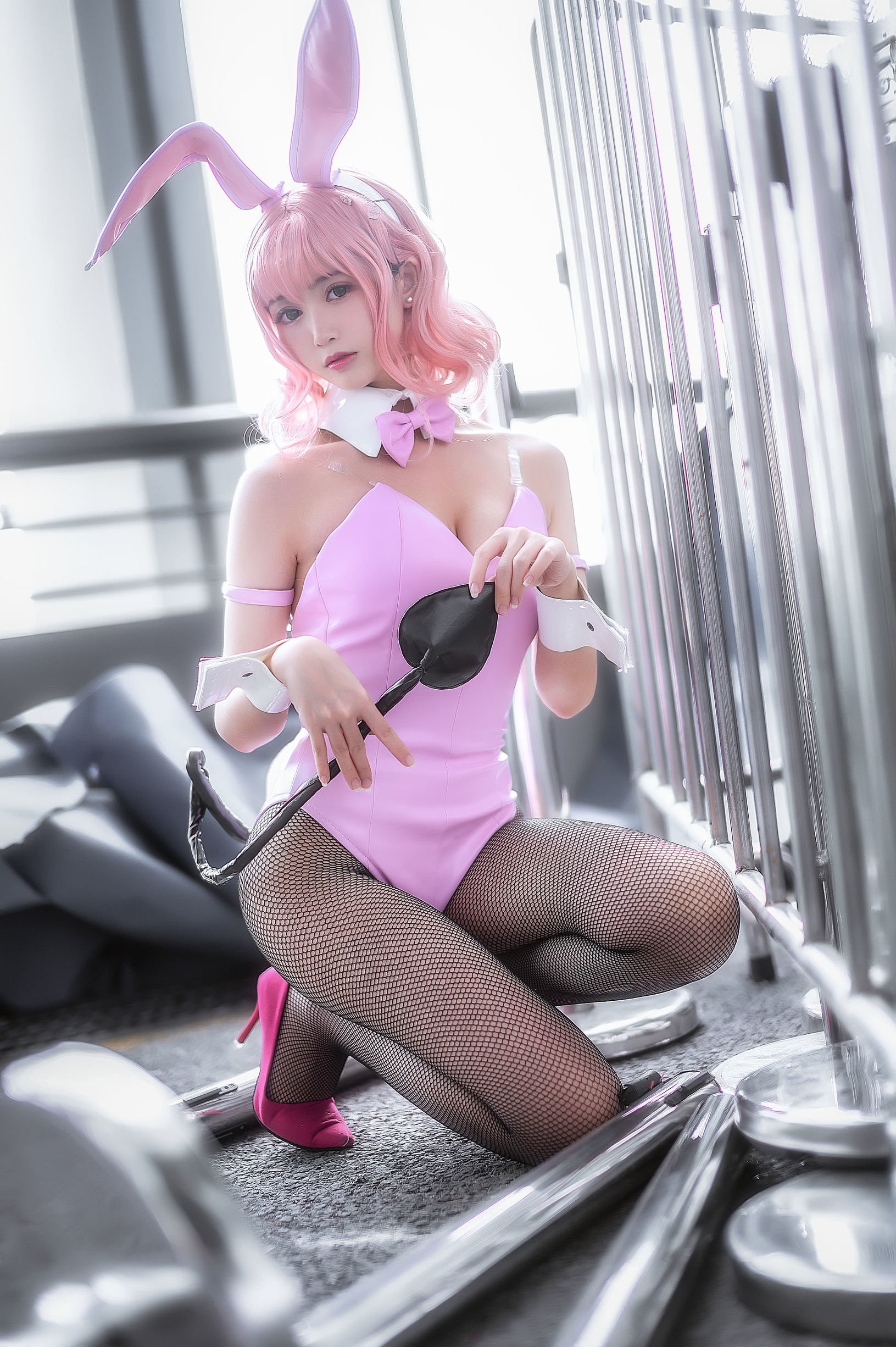 Super Popular Cosplayer Eel Yu Fei Er Pink Bunny Girl