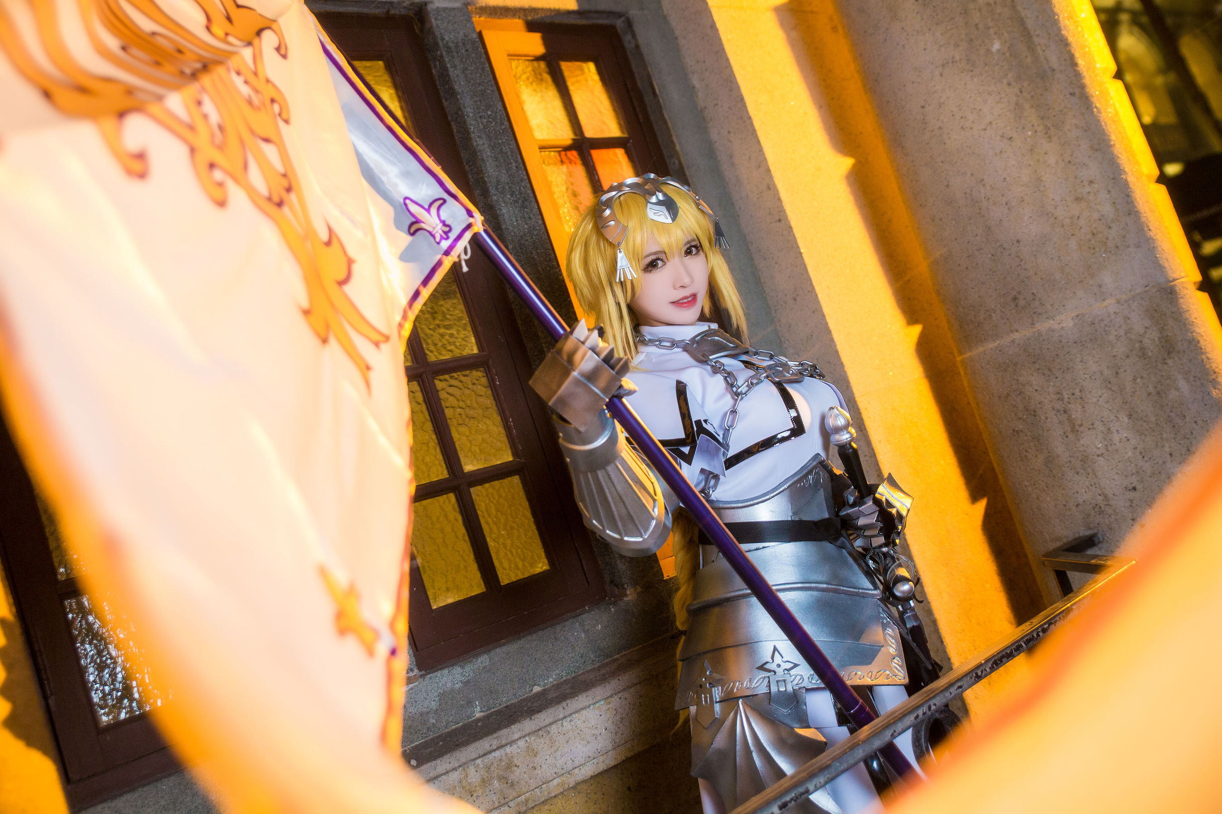 Super Popular Coser Eel Fei Er & Big Meatball Amiee Joan of Arc