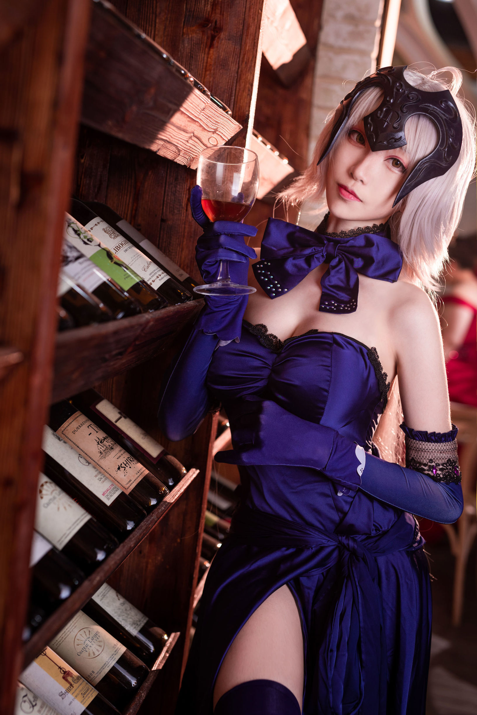 ขายาว Coser ชิงชิงจื่อเจส หงักเจิ้น, มื้อค่ำของคืนศักดิ์สิทธิ์