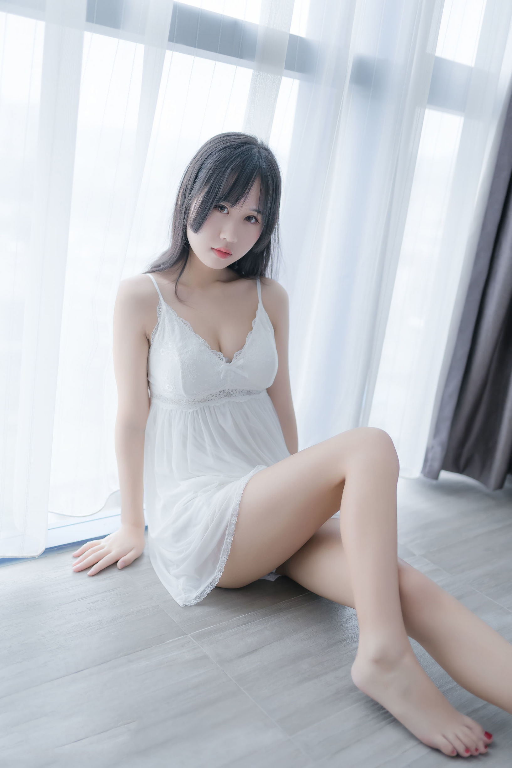 陽光美少女萌芽兒o0 白色私房