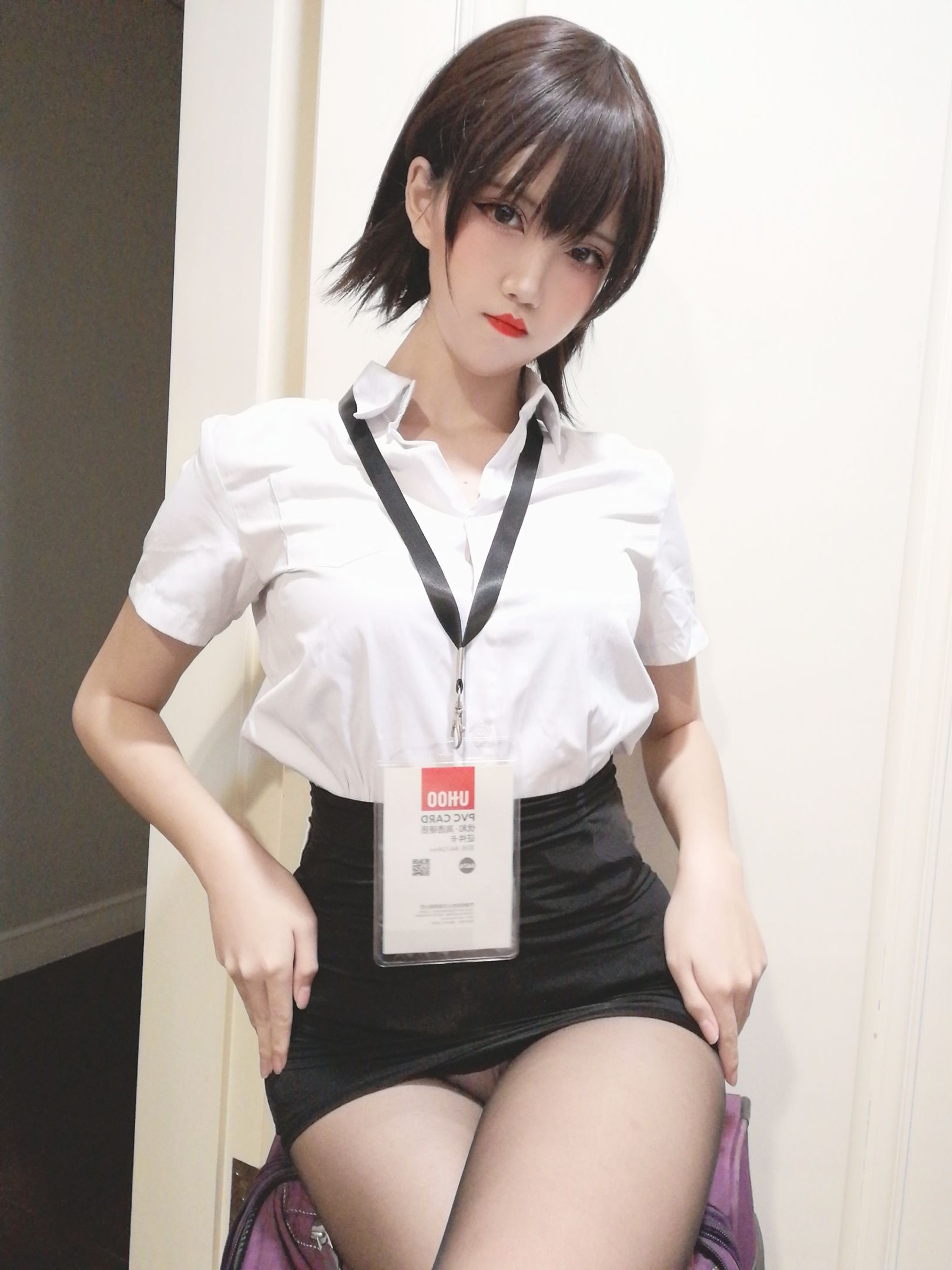 わんぱく少女 アシュンかおり 黒ストッキングOL