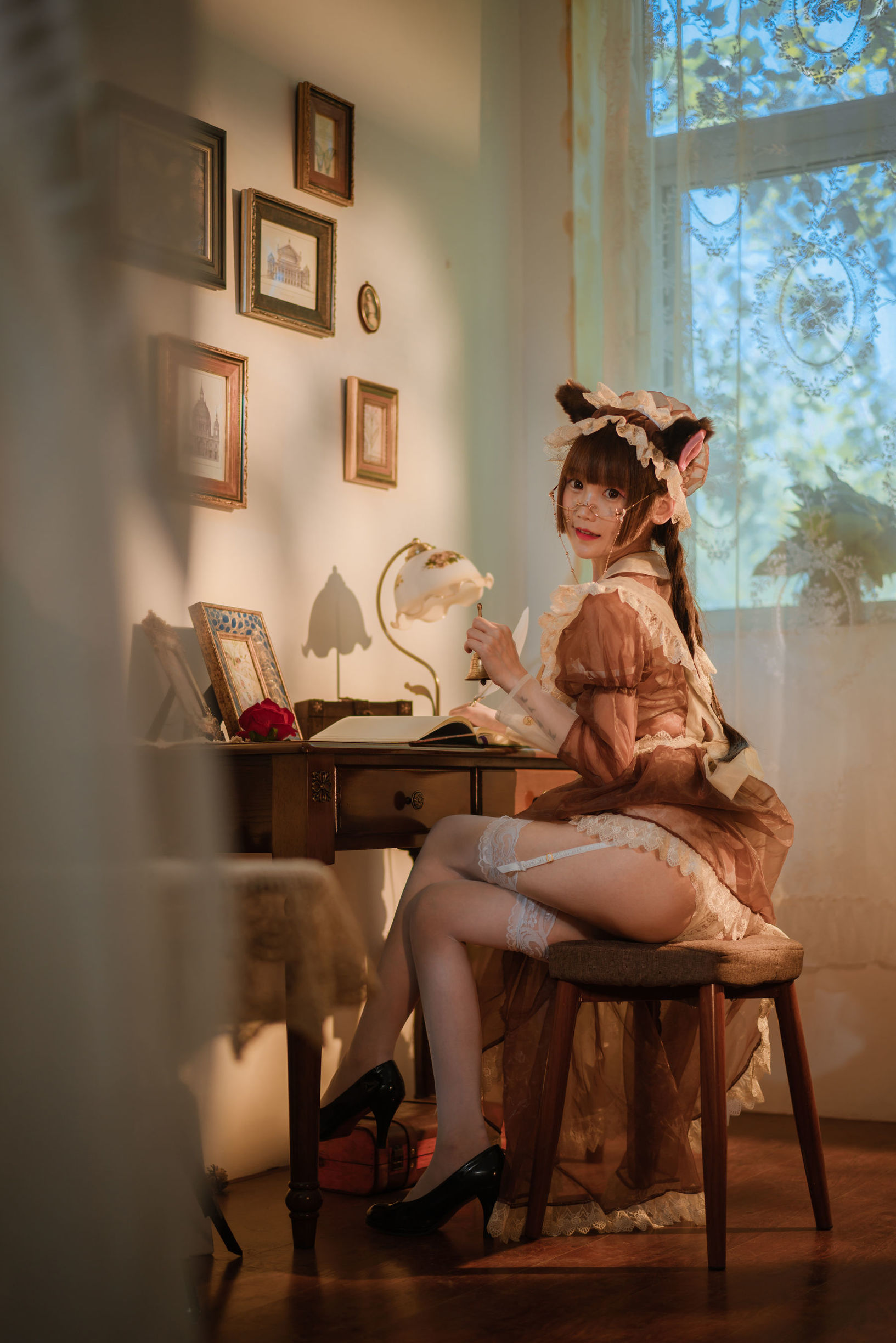 COS Thiếu nữ Hoshino Mitu - Nữ hầu Trong suốt