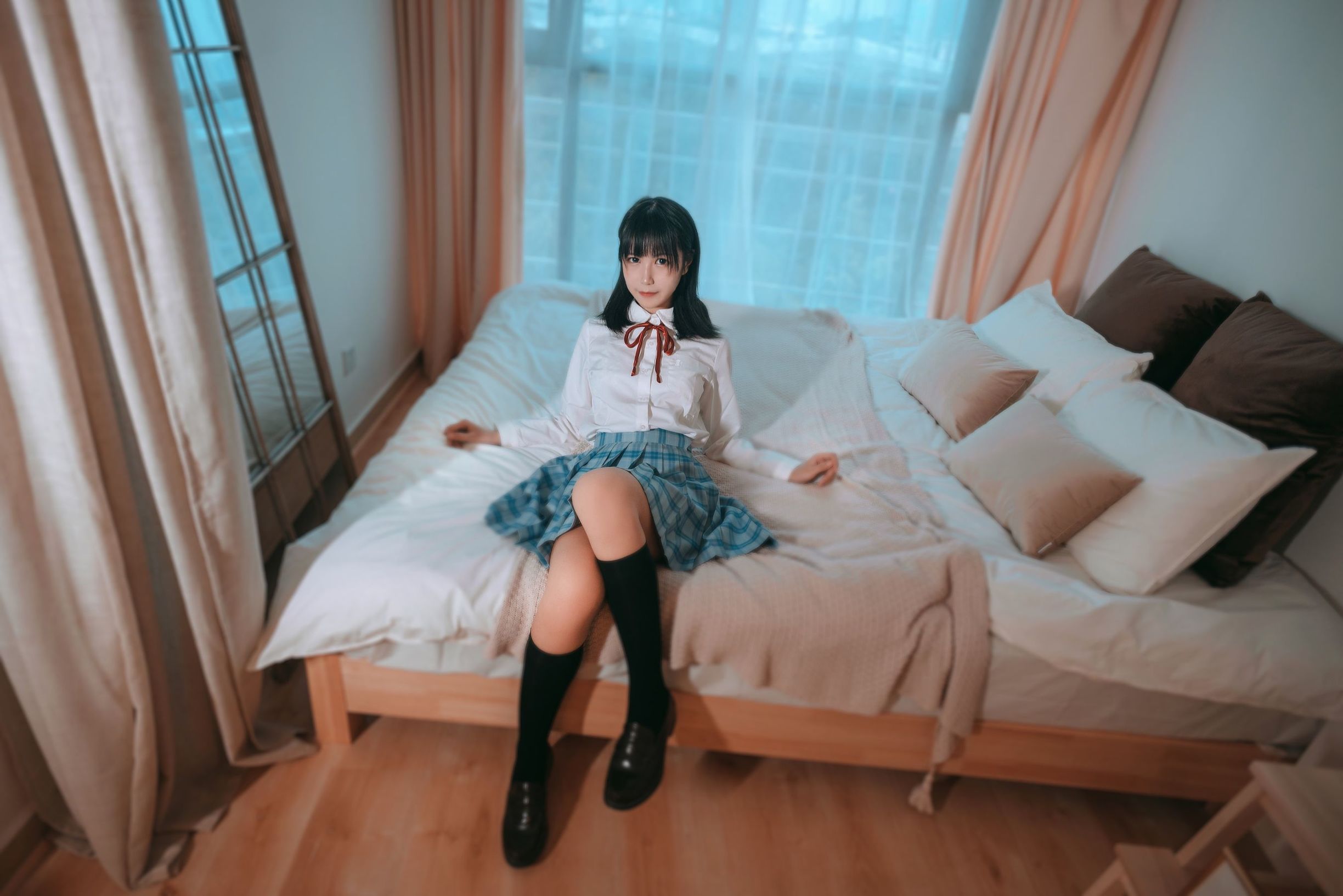 COSER người đẹp Zhuyue su, bạn của con gái.