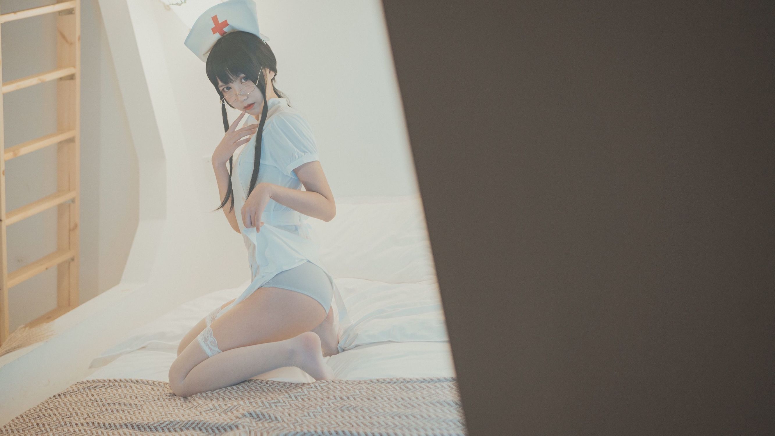 COSER Beautiful Woman Zhuyue Su Little Nurse