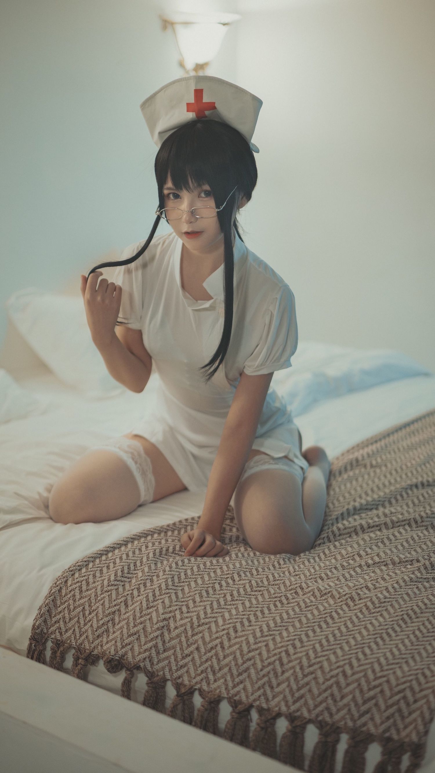 科瑟美女逐月蘇小護士