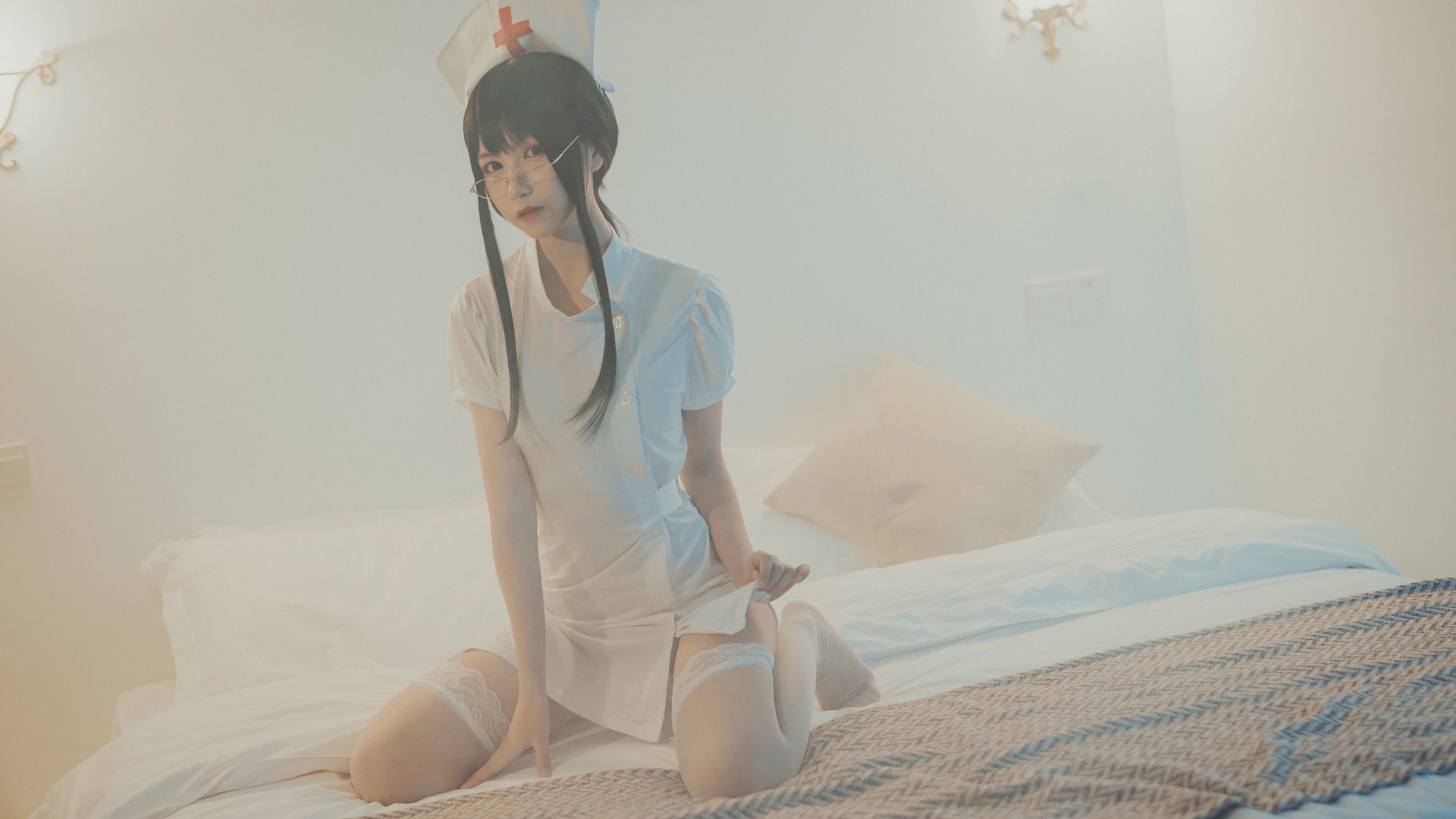 科瑟美女逐月蘇小護士