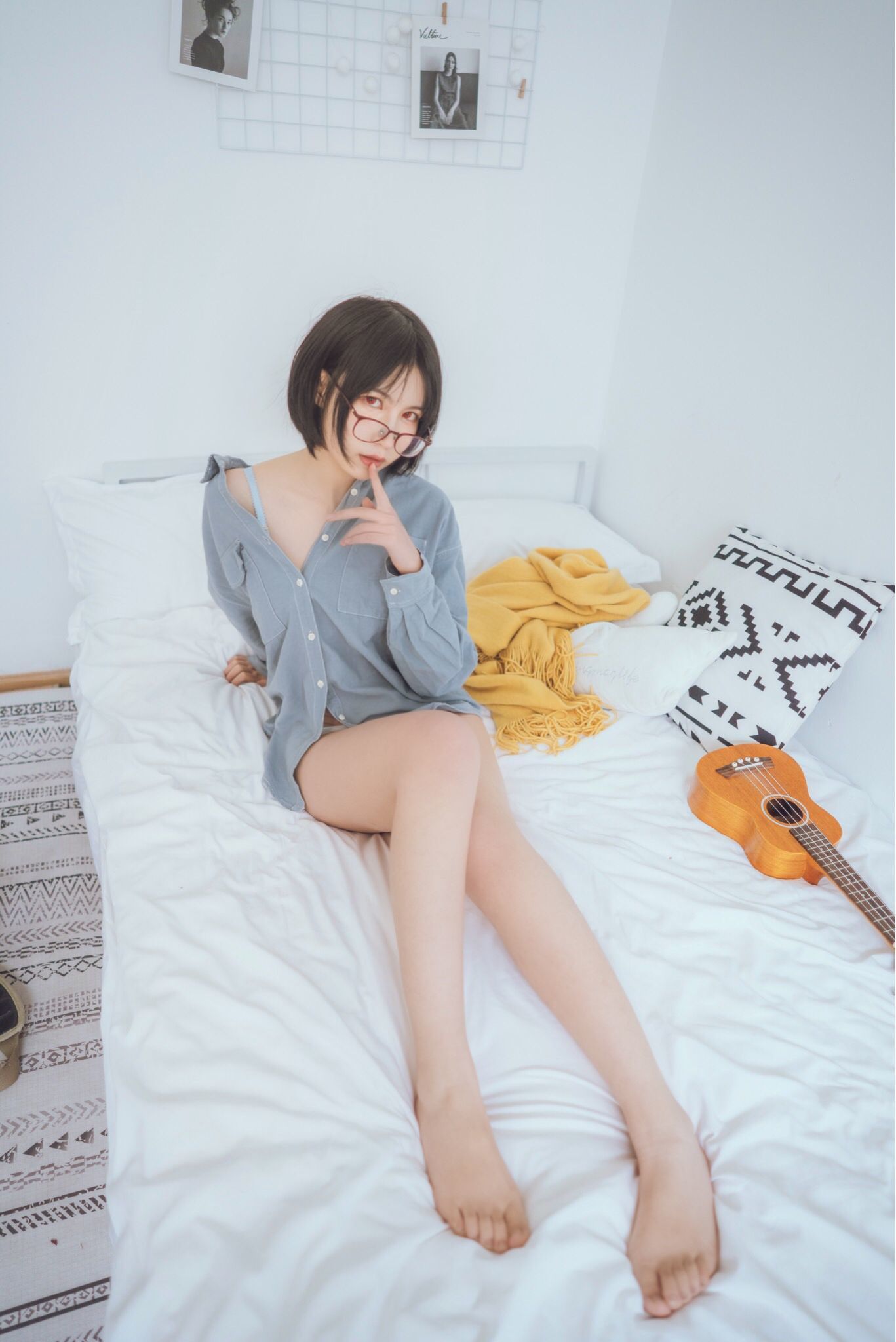 코서 미녀 축월 수 파란색 셔츠
