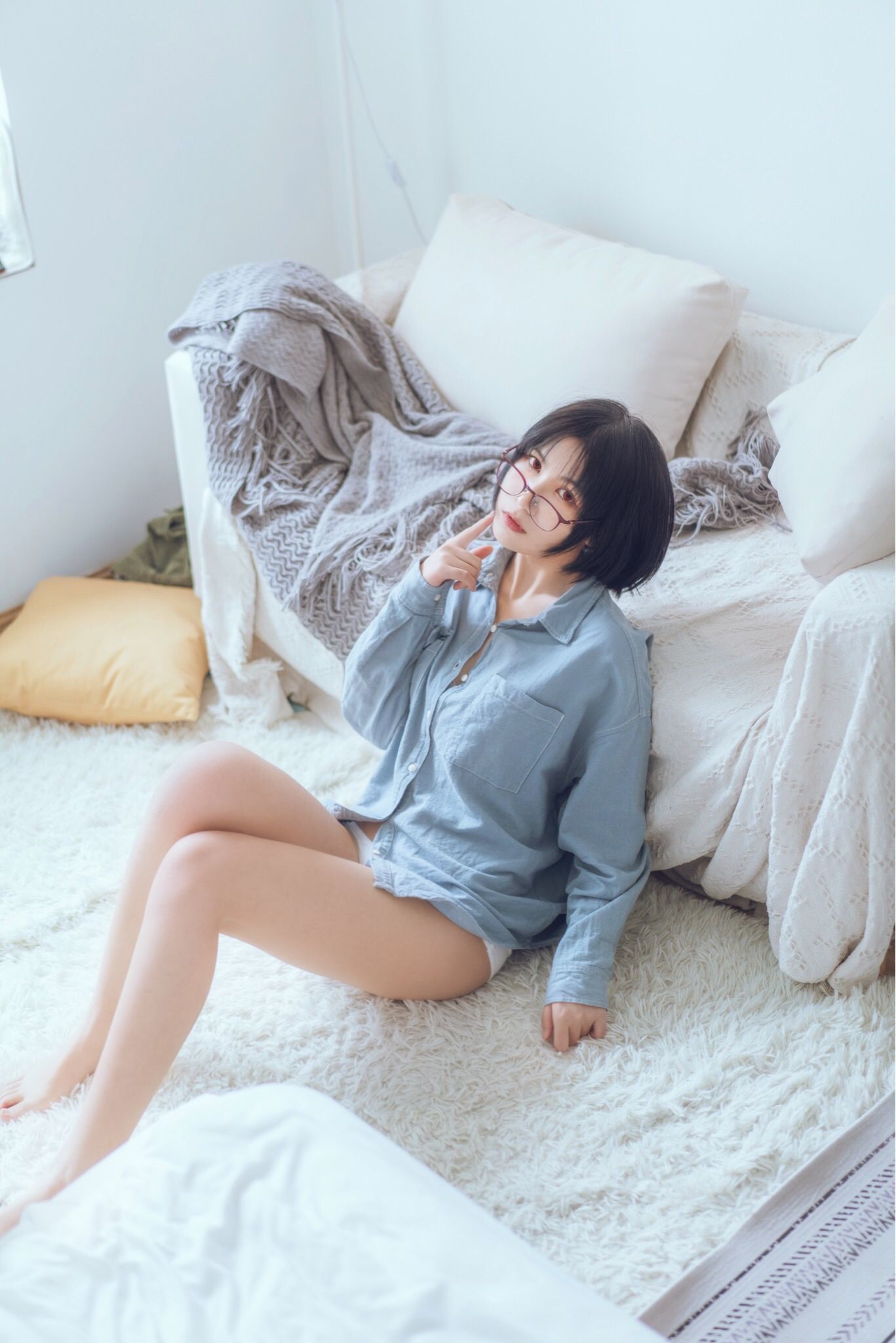 코서 미녀 축월 수 파란색 셔츠
