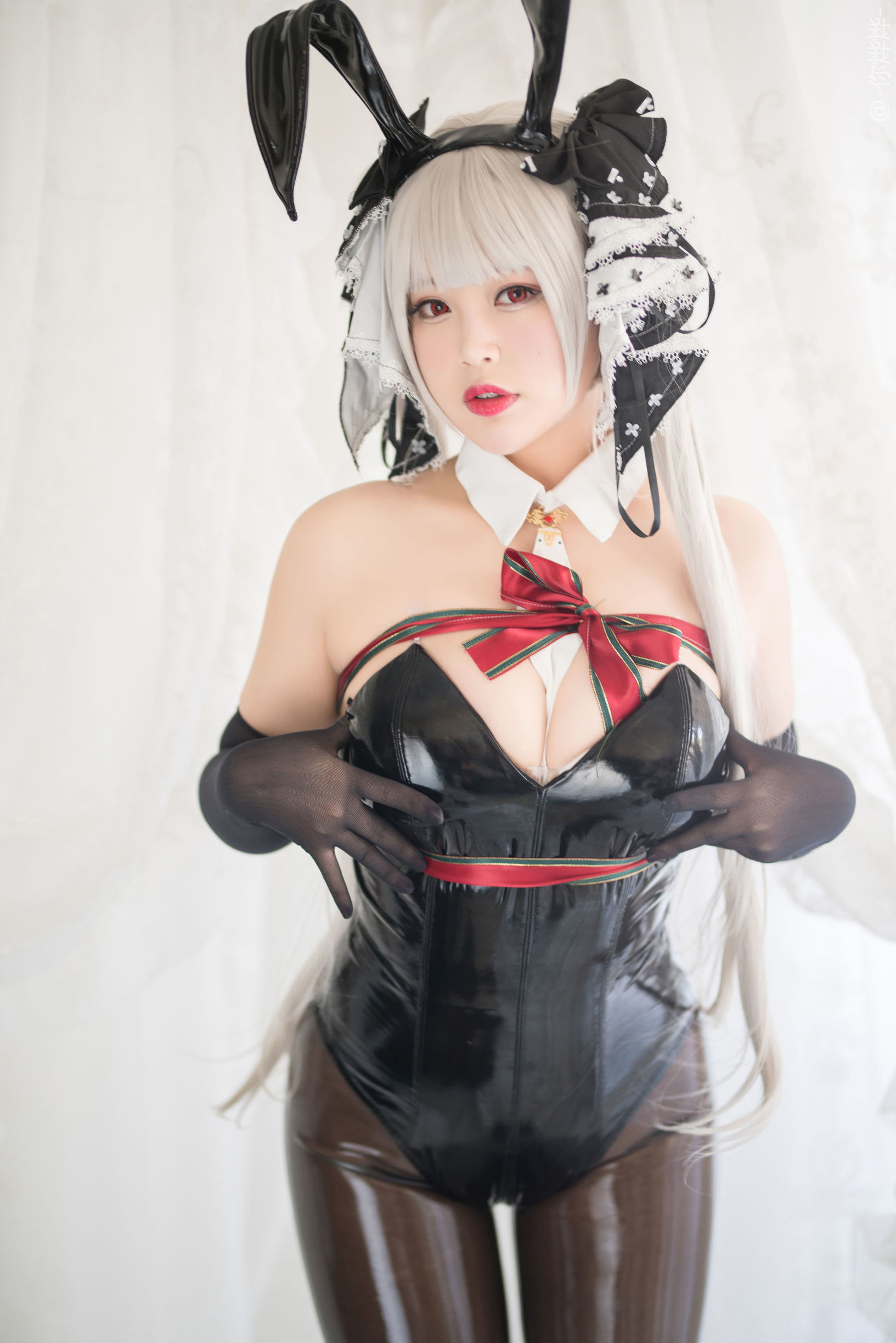 科瑟你燁燁 可畏兔女郎