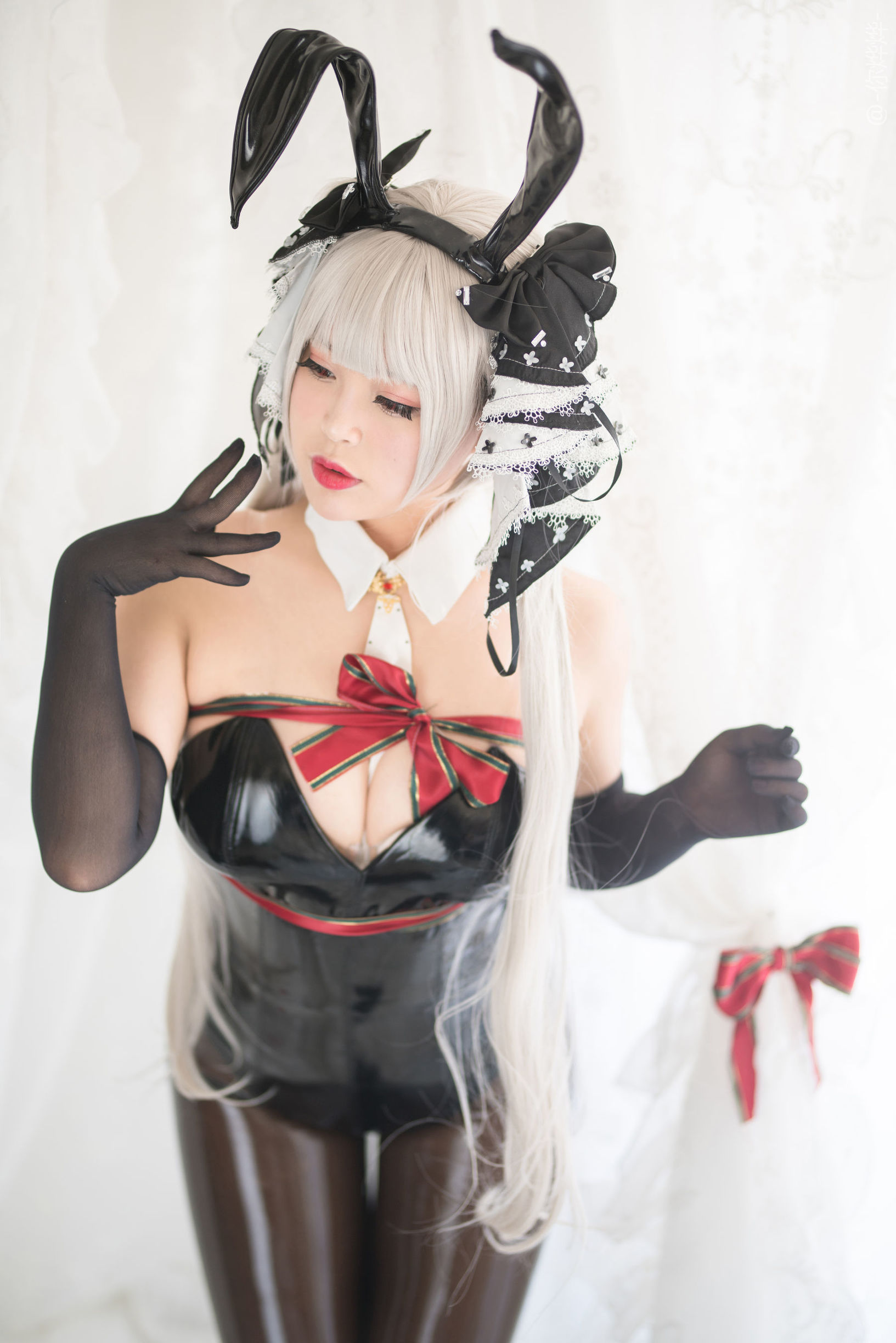 科瑟你燁燁 可畏兔女郎