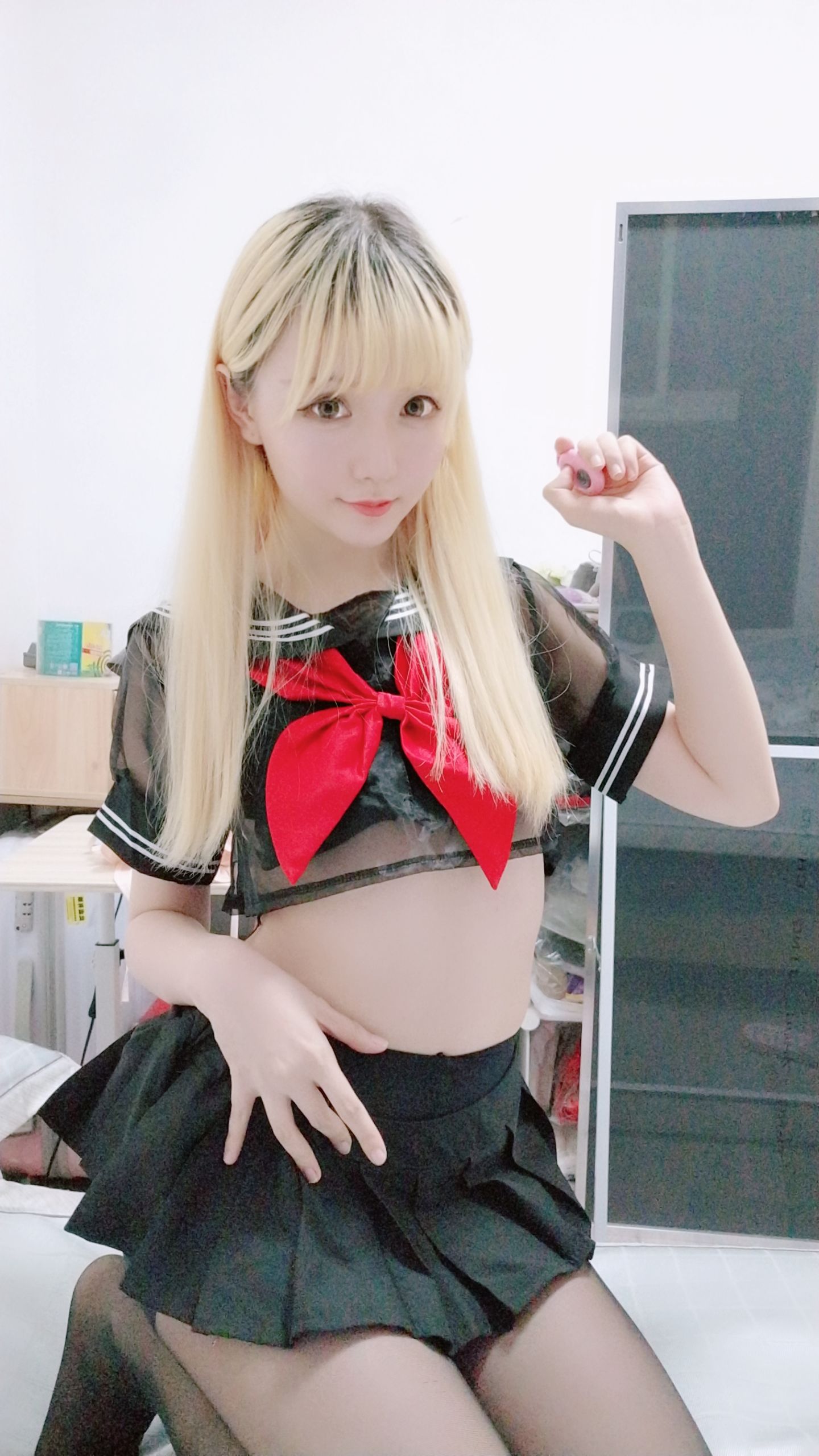 コーサーお姉さん星のちち 黒制服