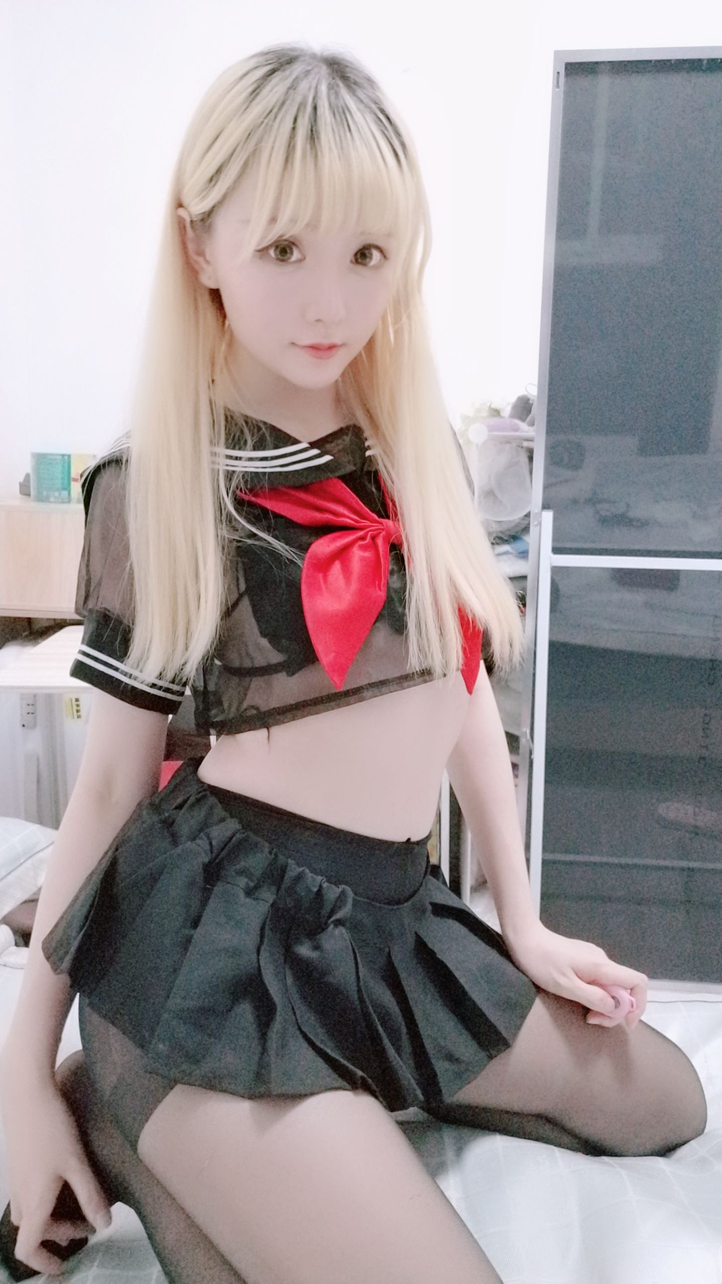 コーサーお姉さん星のちち 黒制服
