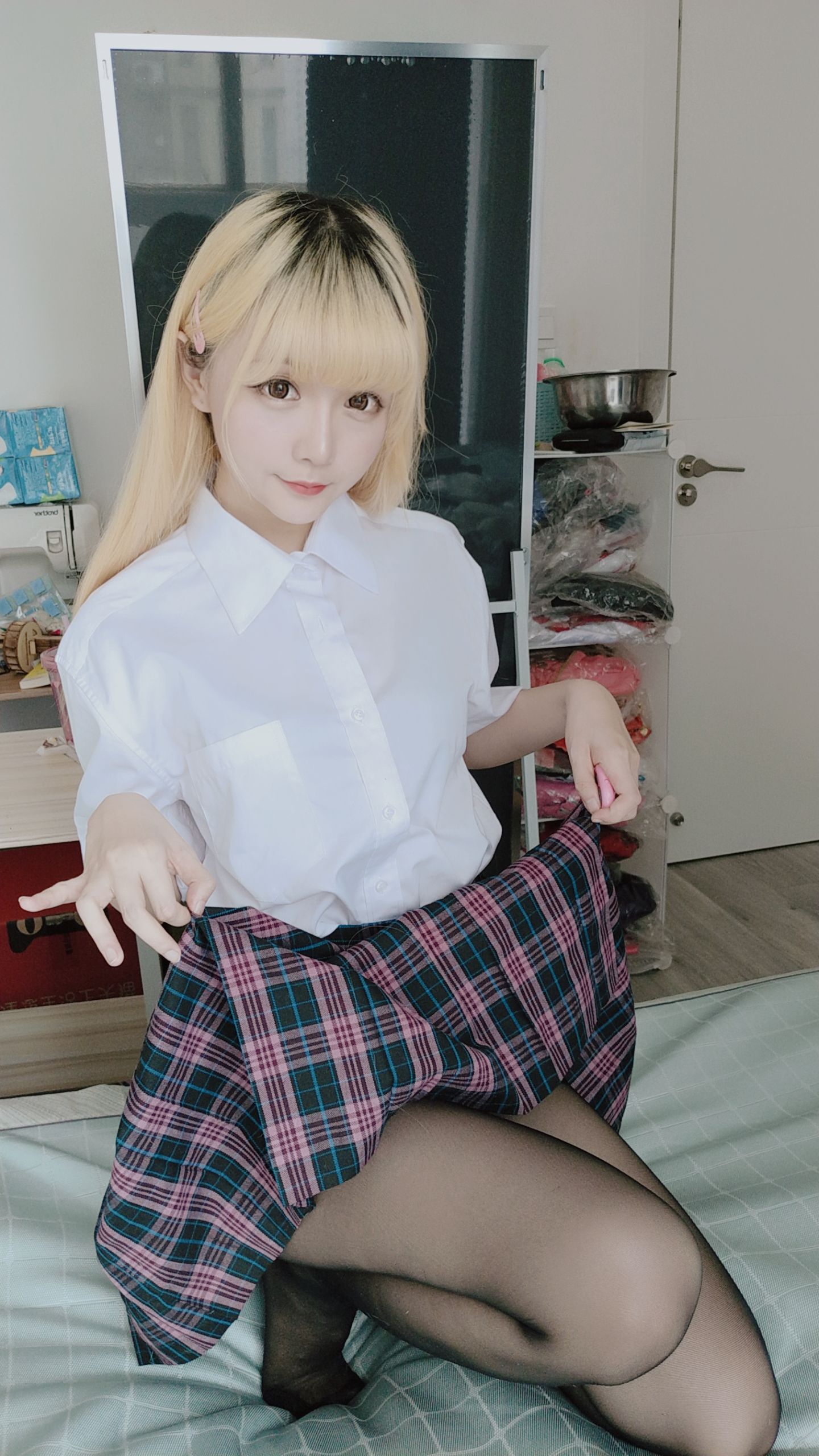 コーサーお嬢さん星のちち JKチェックスカート