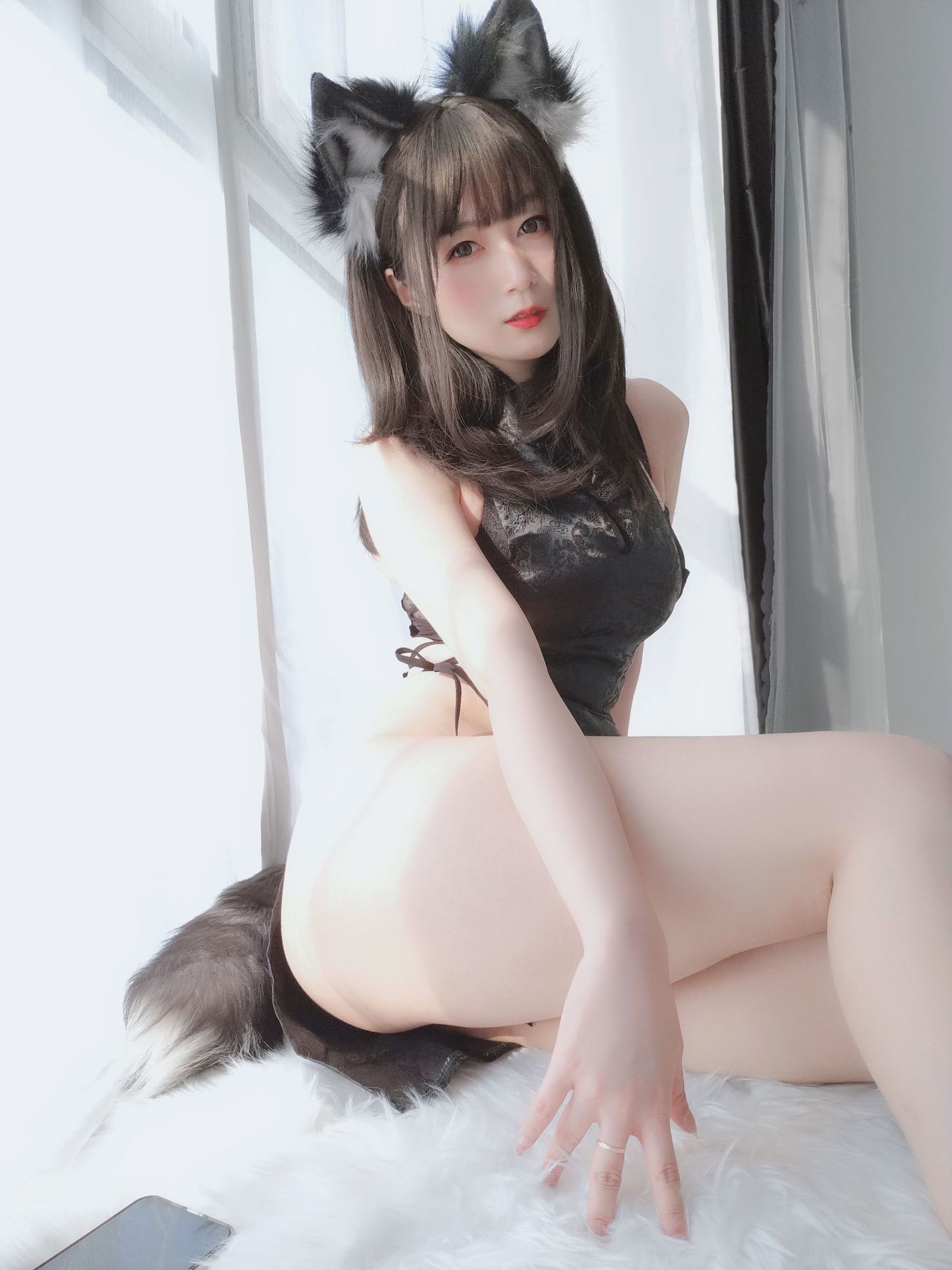 Coser Big Sister Silver Little Black Wolf