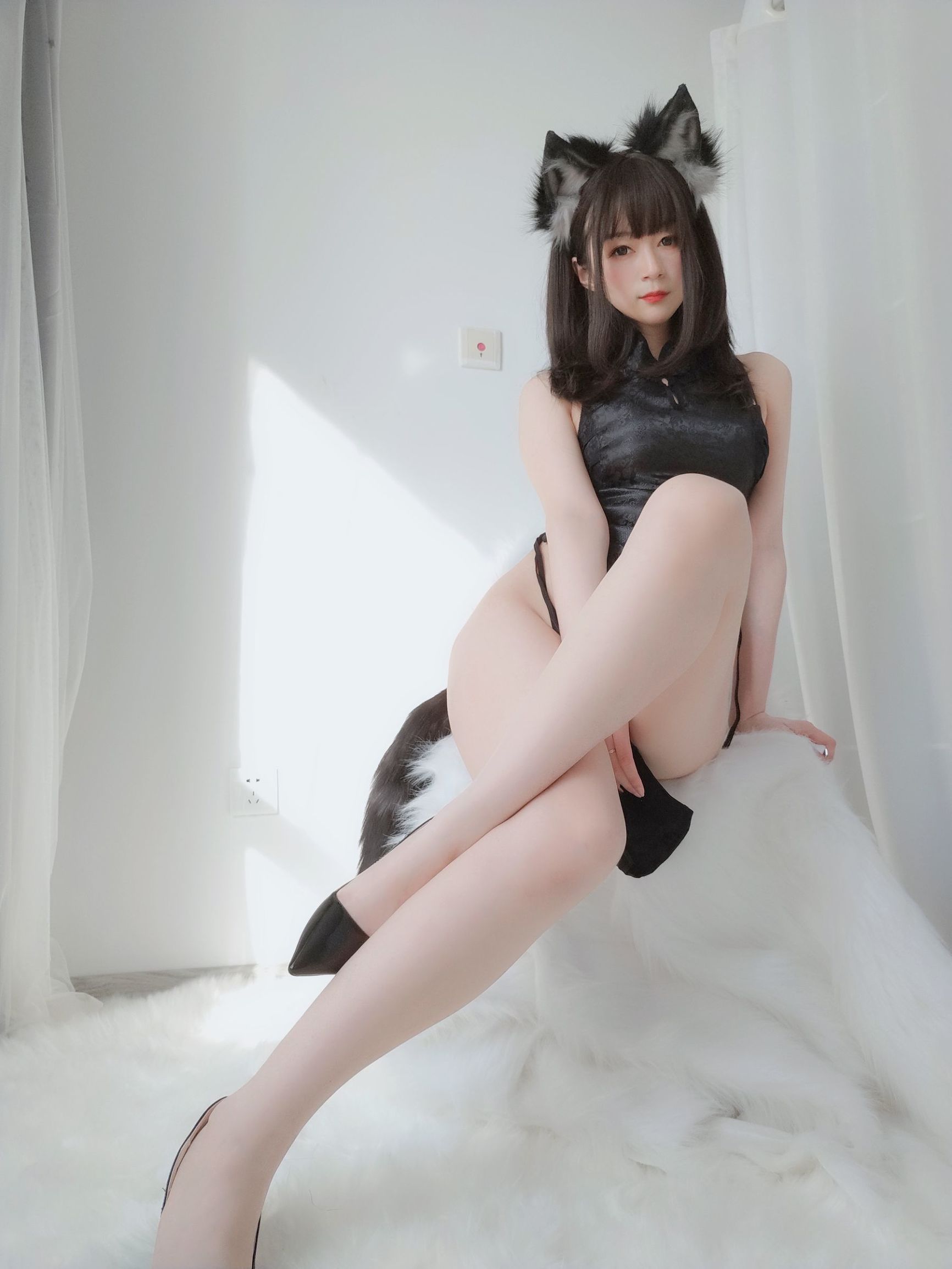 科瑟小姐姐白銀 小黑狼