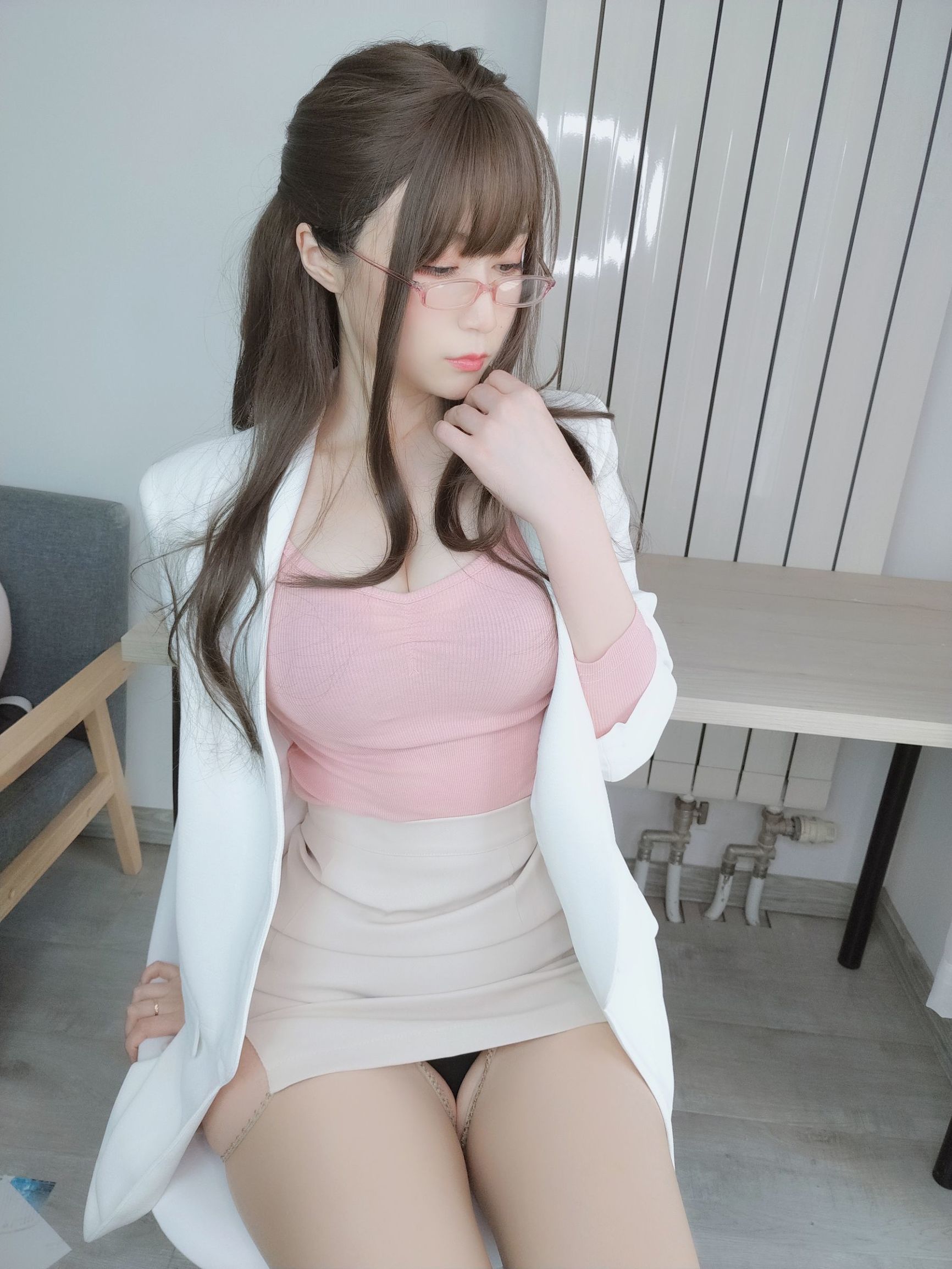 โคเซอร์เซี่ยวเจี๋ยไป่หยิน หวานสวยรุ่นน้อง