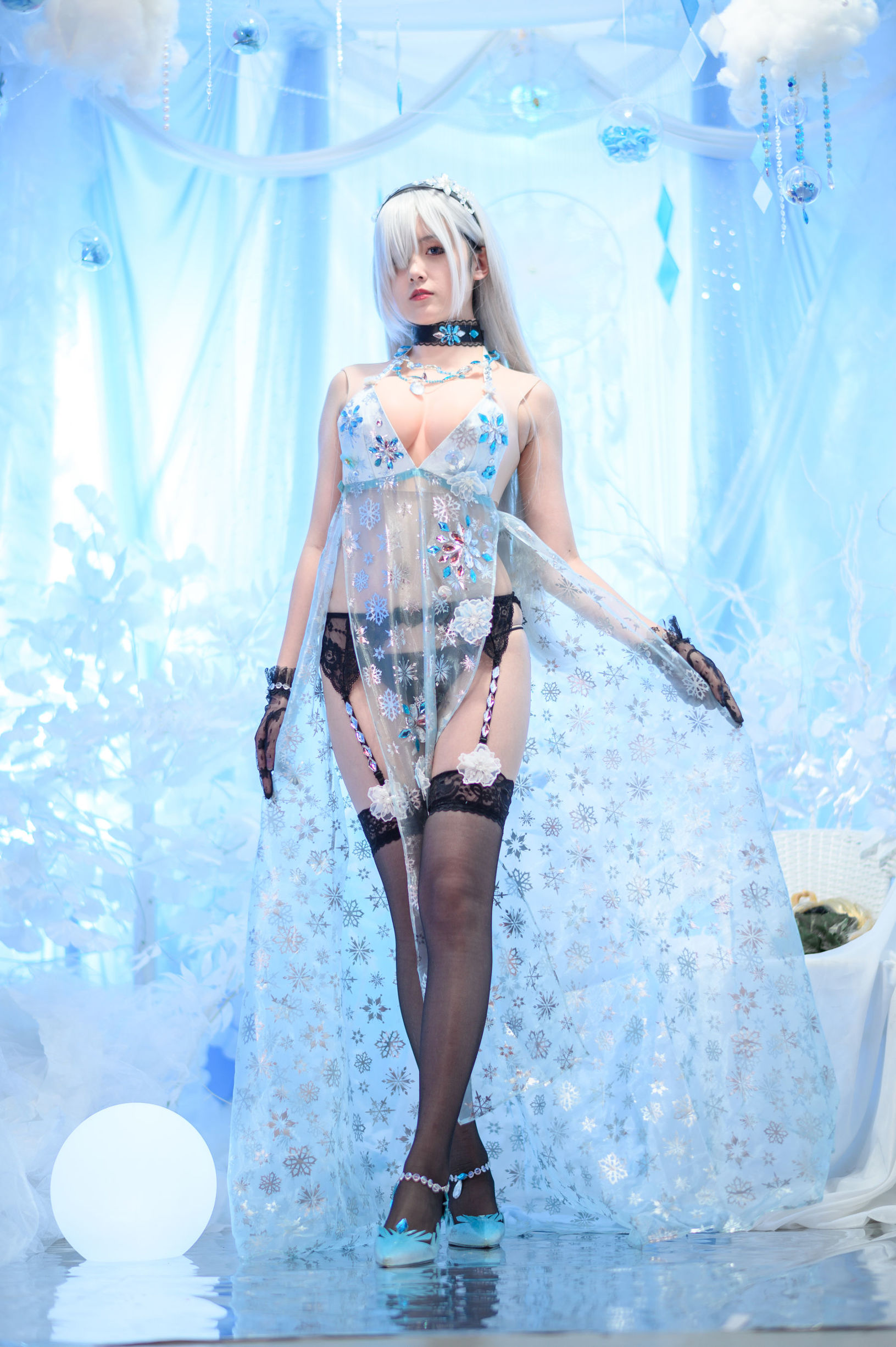 Coser cô chị Akisoso Thu Chuchu Nữ hoàng