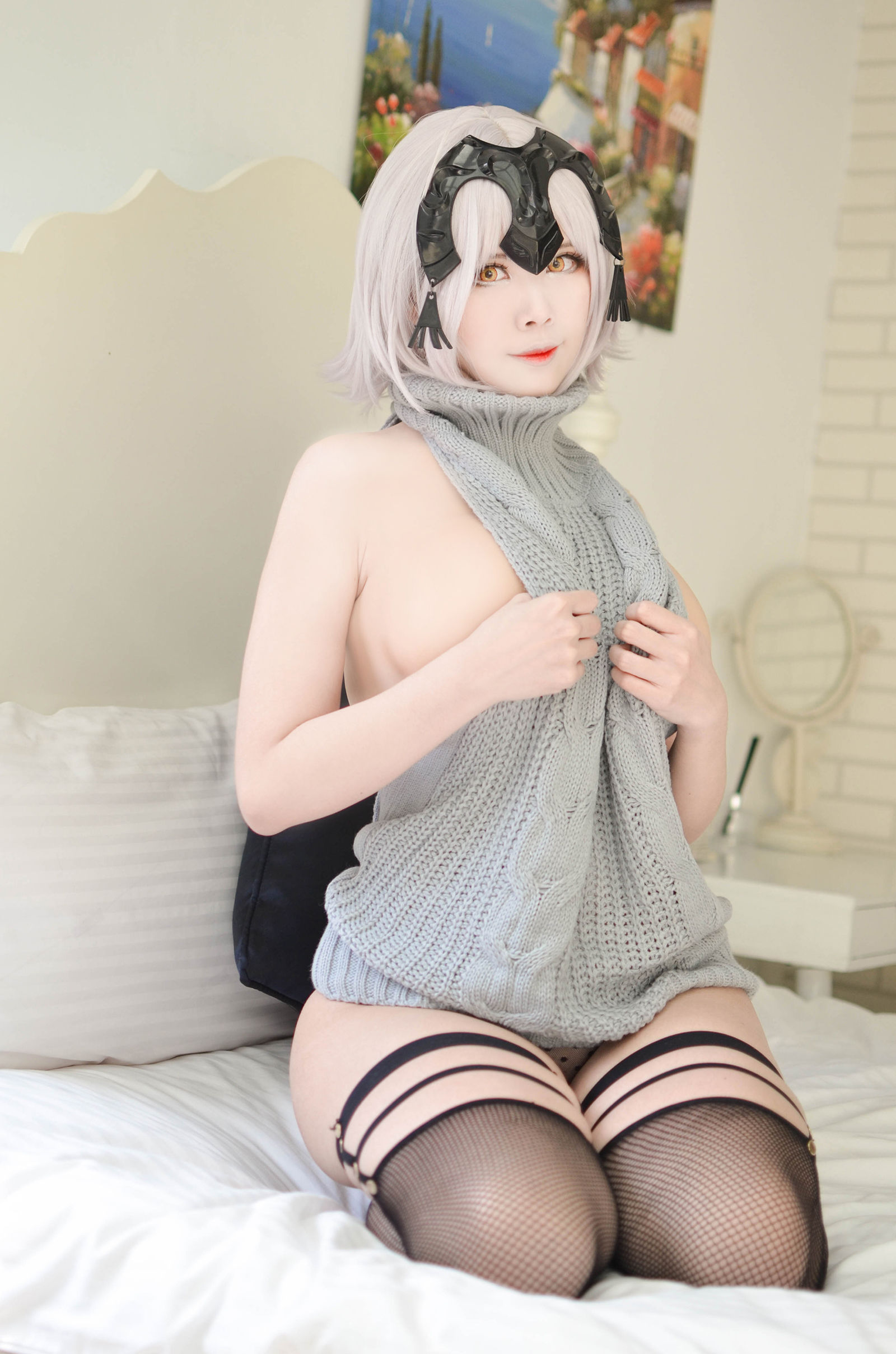 Coser萱-KaYa áo len hở lưng