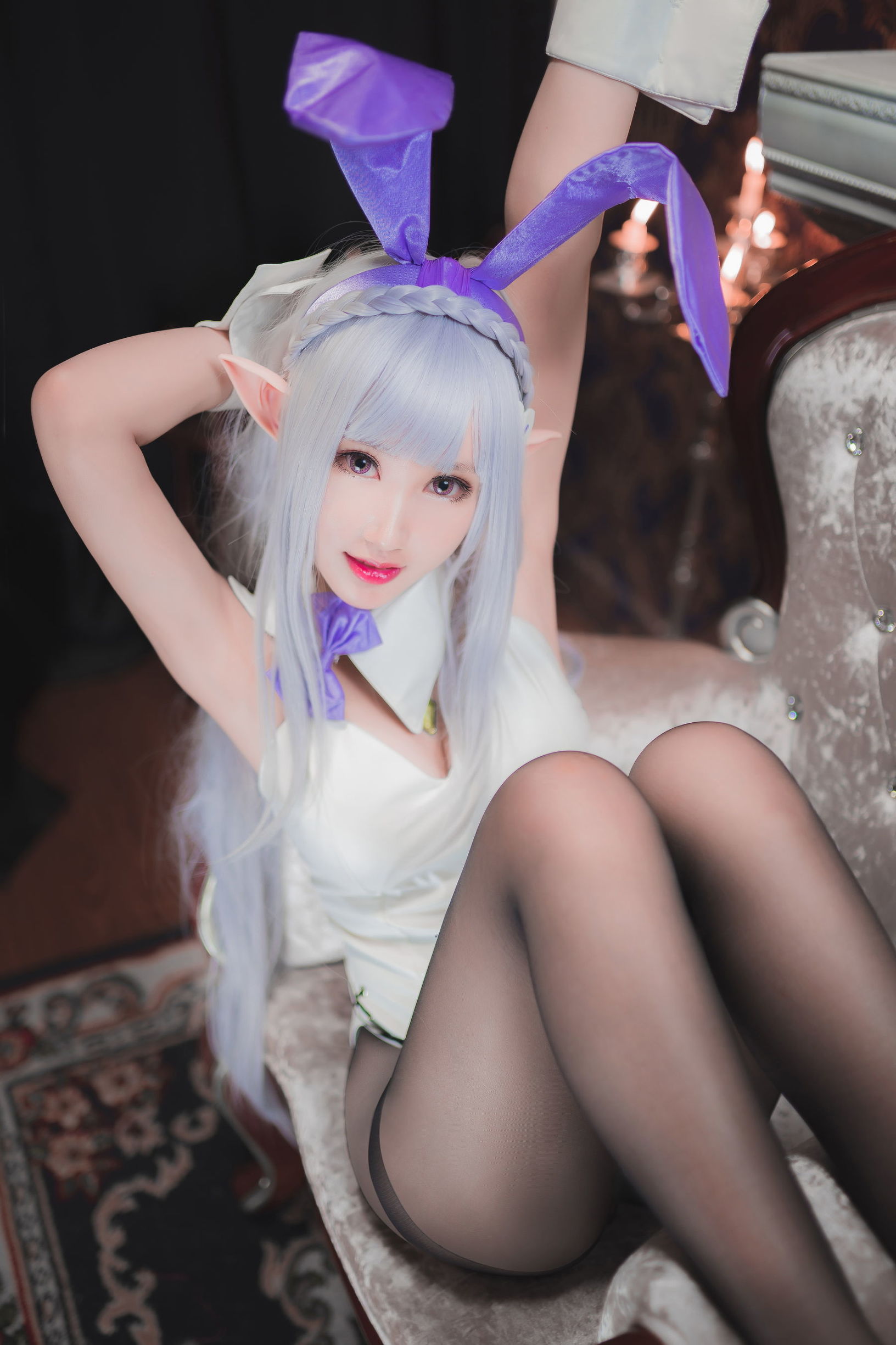 Cosplay Mo Xiao Wu – Emilia Bunny Girl