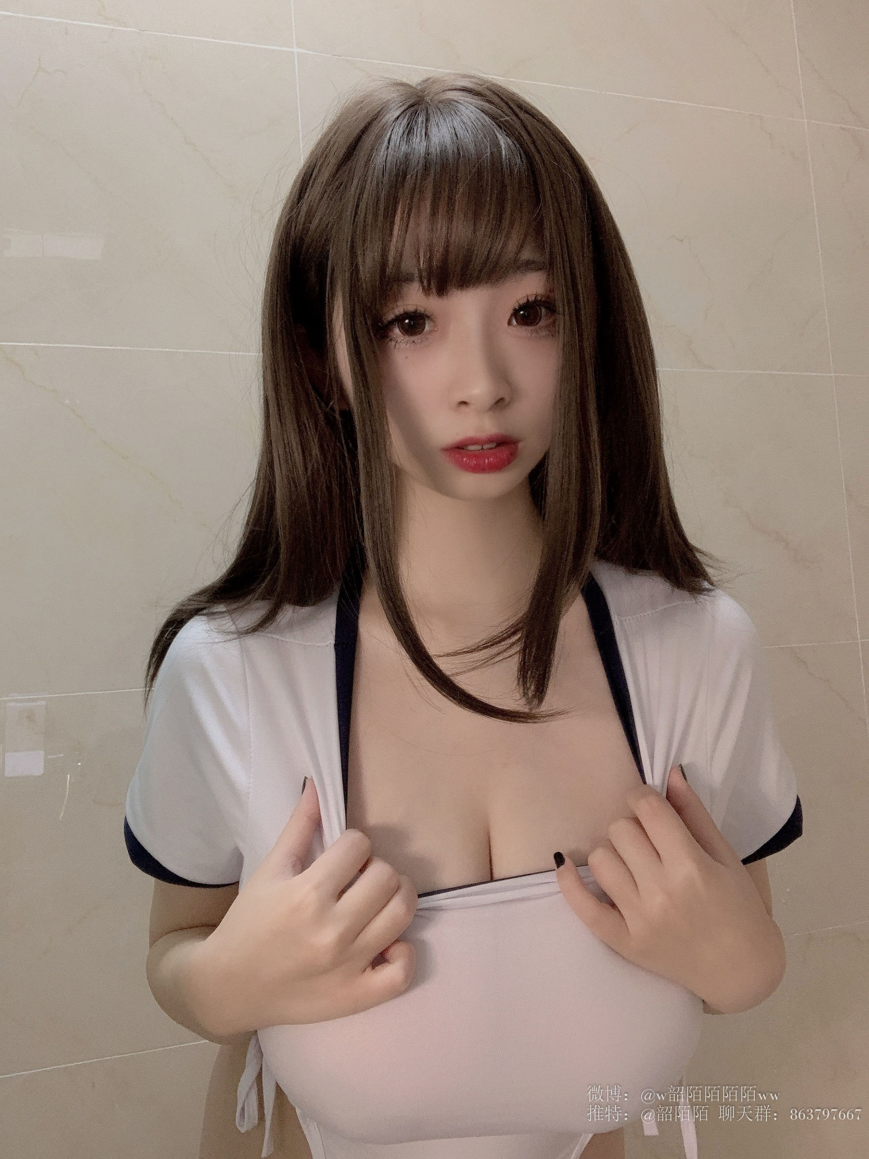 คอสเพลย์ สาวสวย เส้าโมโม ชุดยิมนาสติก