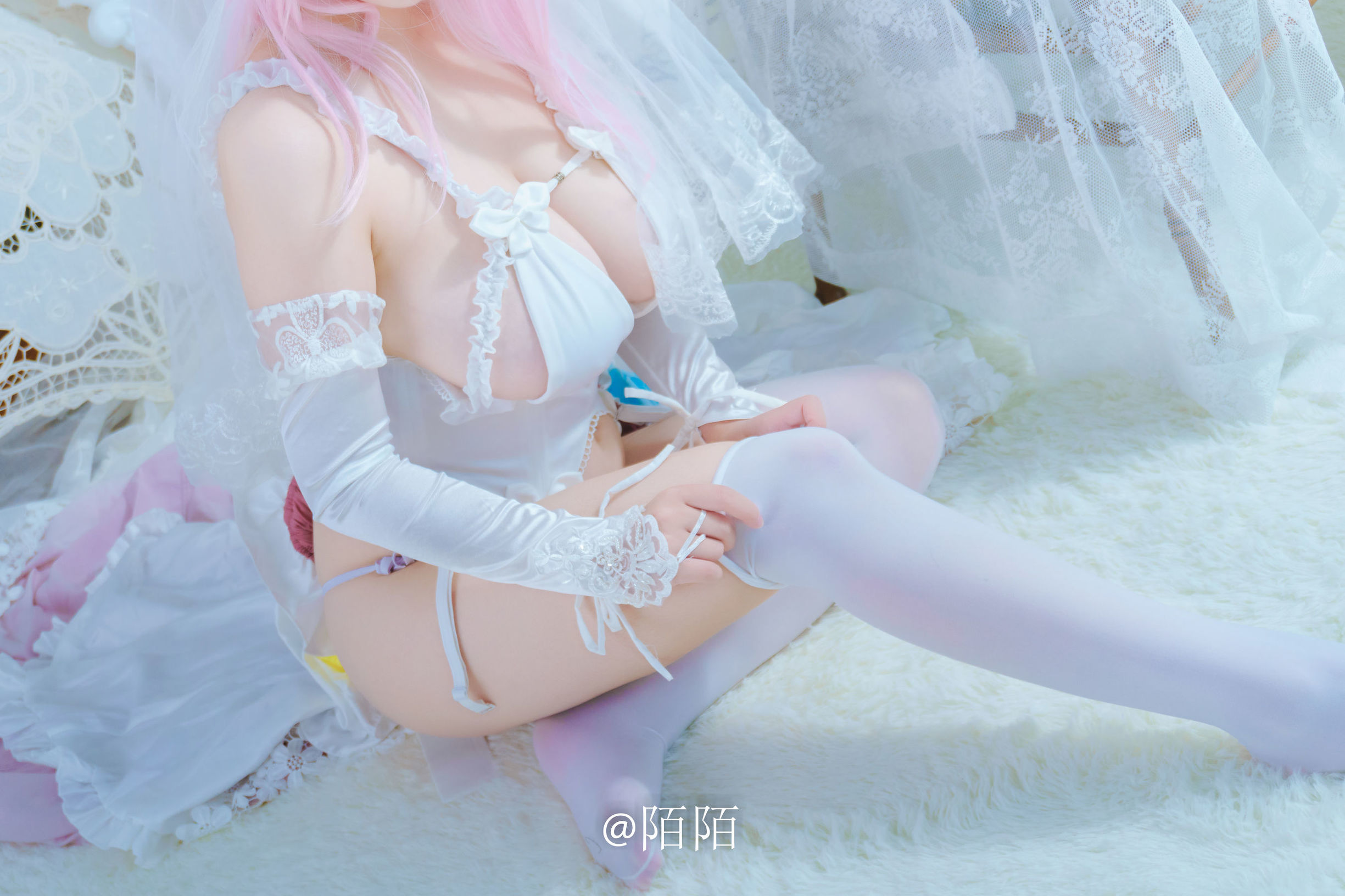 科斯普雷美女韶陌陌 索尼子
