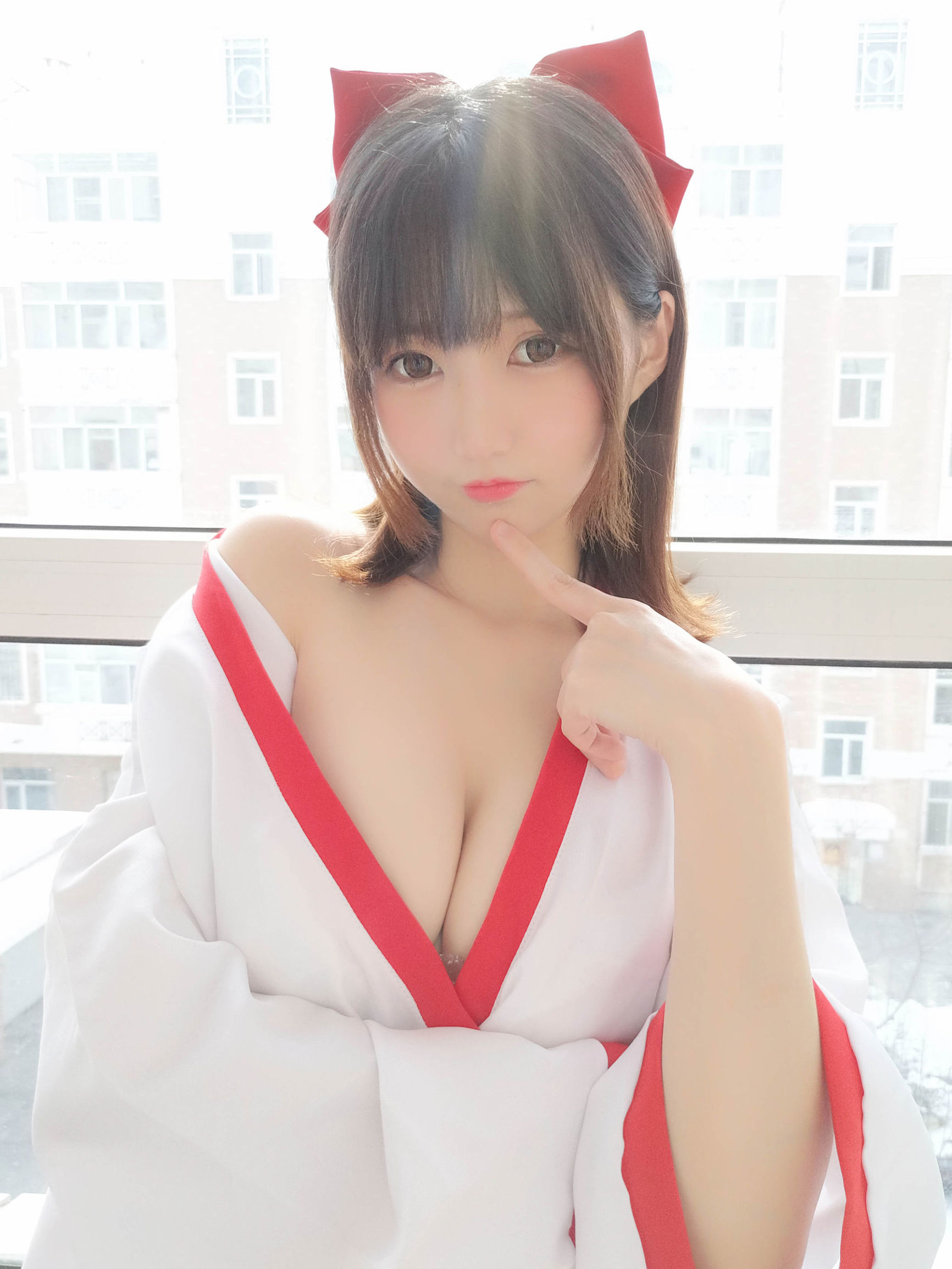 ナギサ魔物喵[fantia] かわいい巫女さん