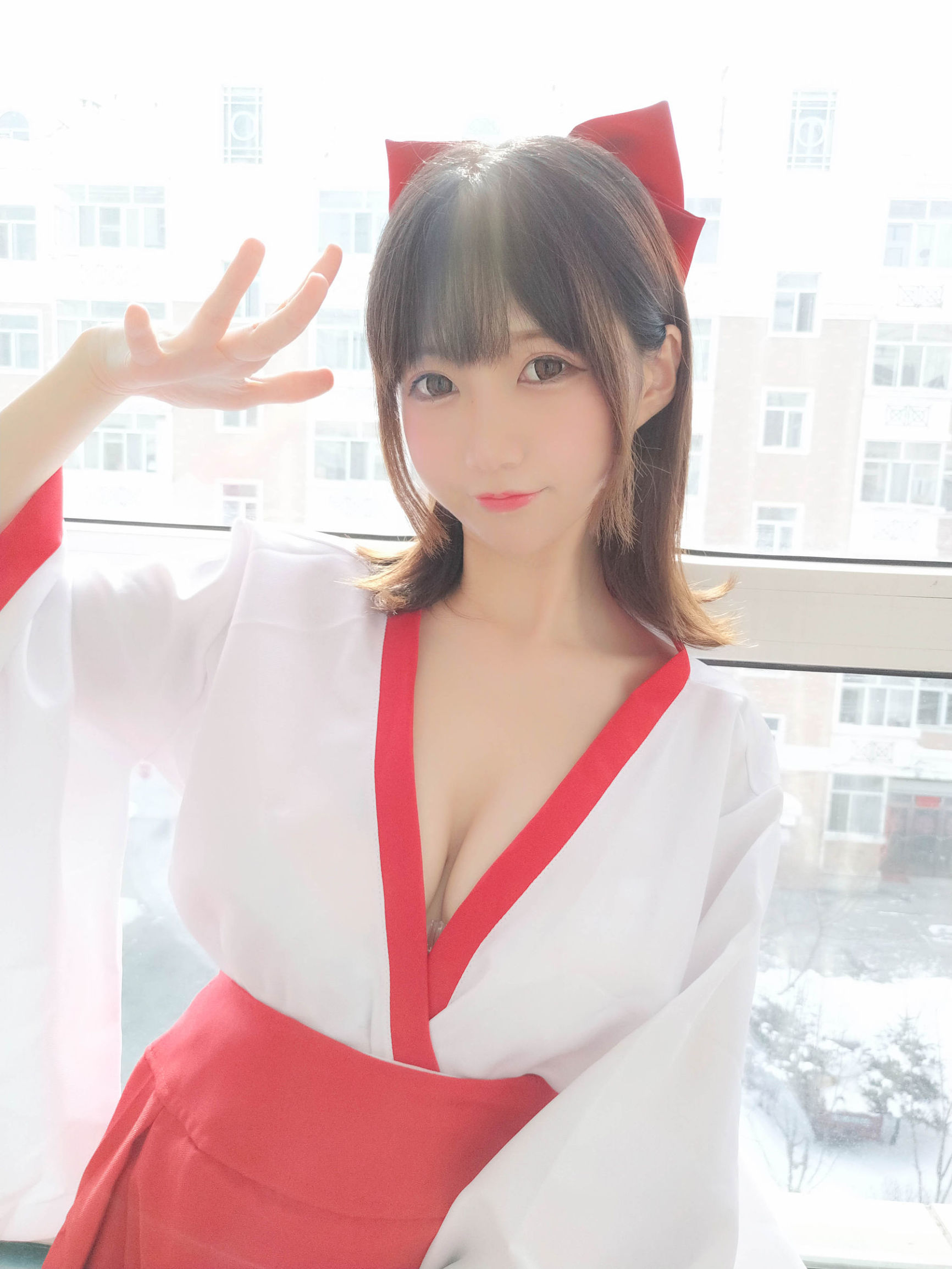 ナギサ魔物喵[fantia] かわいい巫女さん