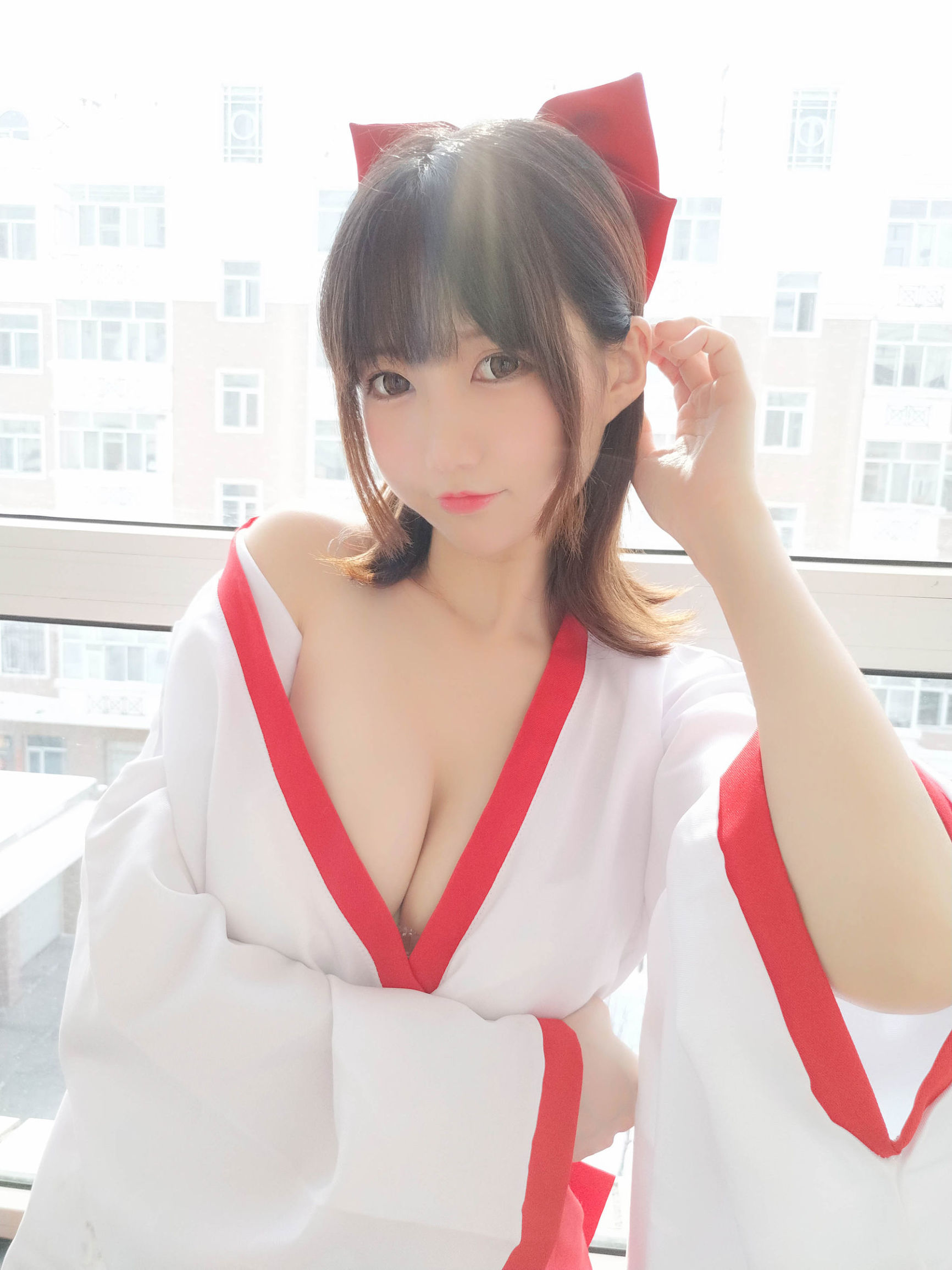 ナギサ魔物喵[fantia] かわいい巫女さん