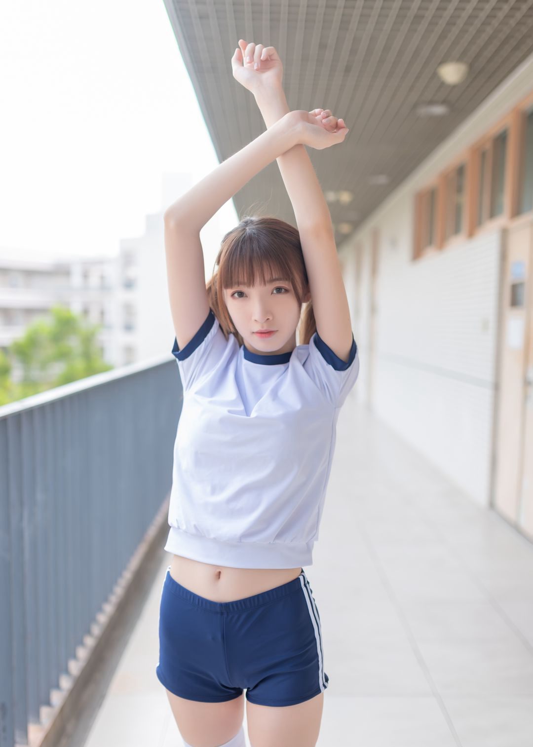 Sexy white silk JK beautiful legs school uniform temptation tasting the goddess's delicate body