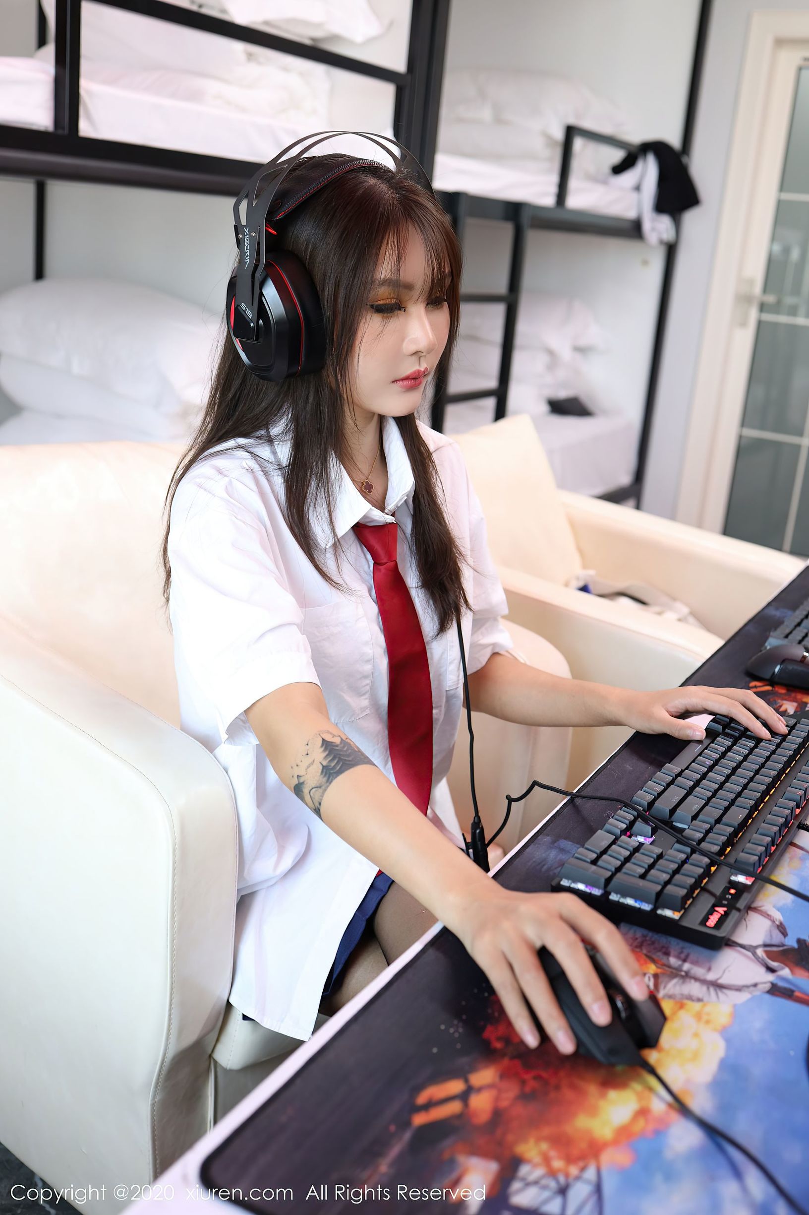 슈렌] No.2461 Emily 구나이나이