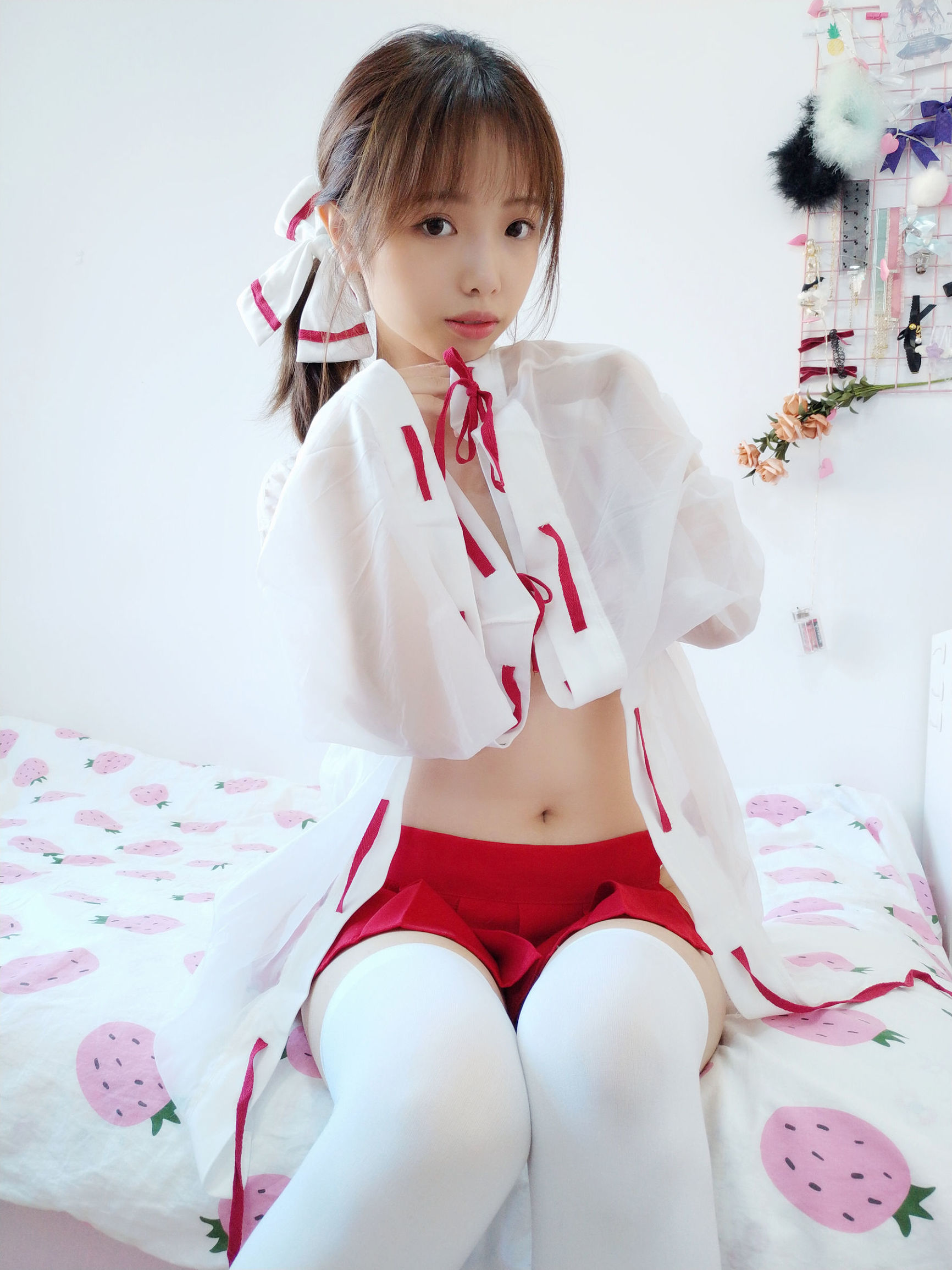 コスプレ写真] アニメブロガーウェンメイ - セルフィー本（1号本）巫女