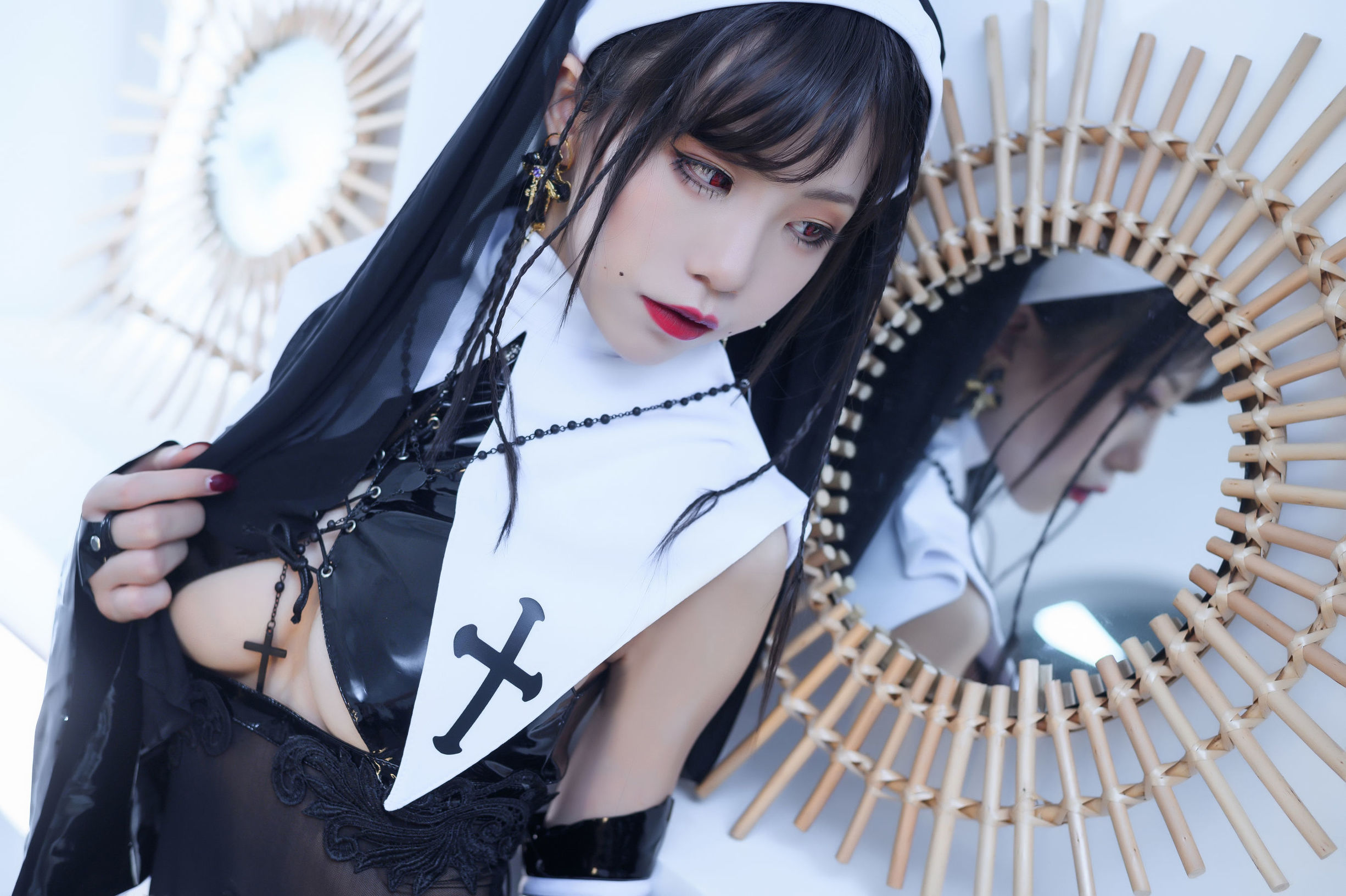 Cosplay Ảnh] Blogger Anime Shui Miao Aqua - Nữ Tu