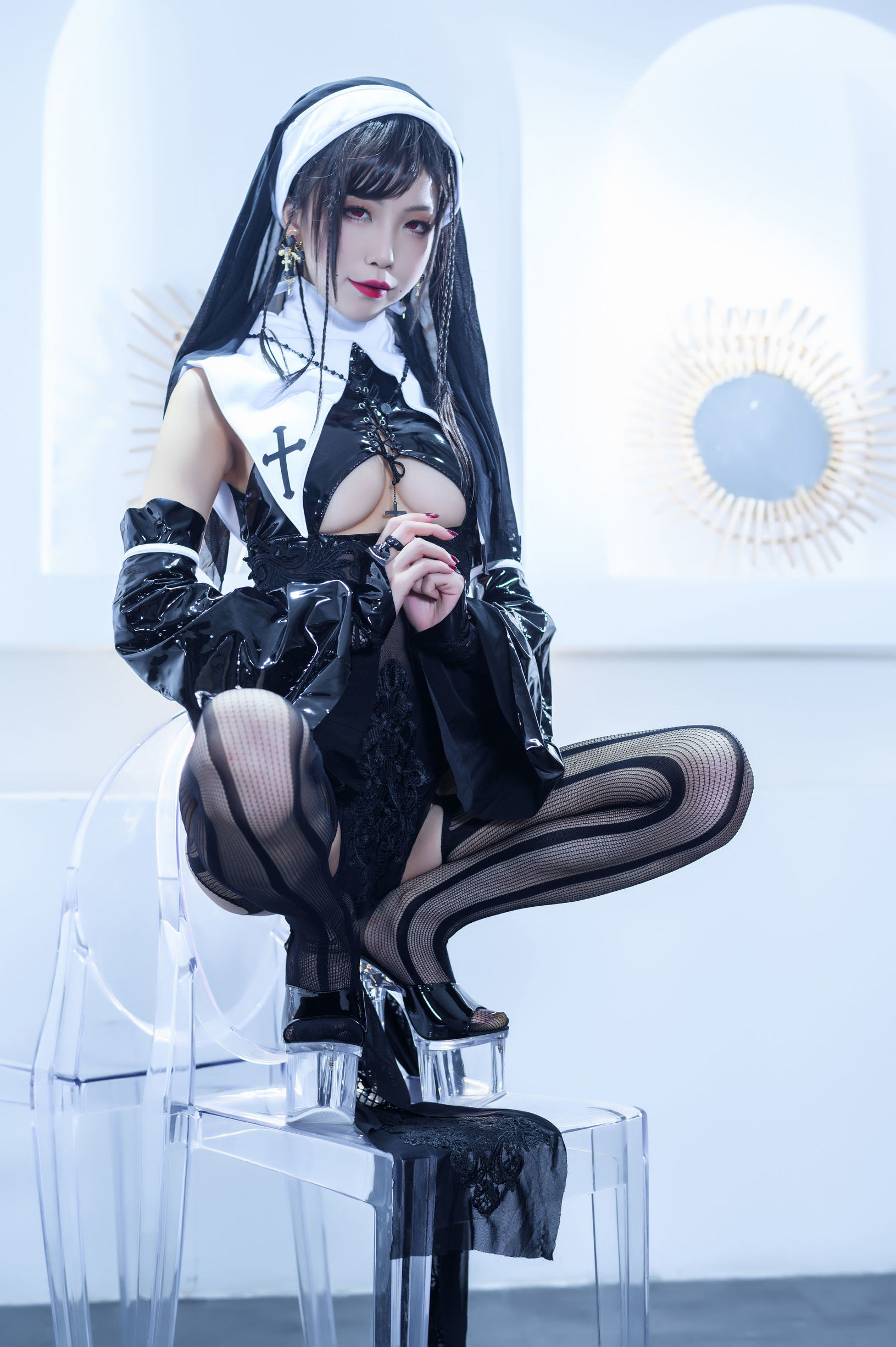 Cosplay Ảnh] Blogger Anime Shui Miao Aqua - Nữ Tu