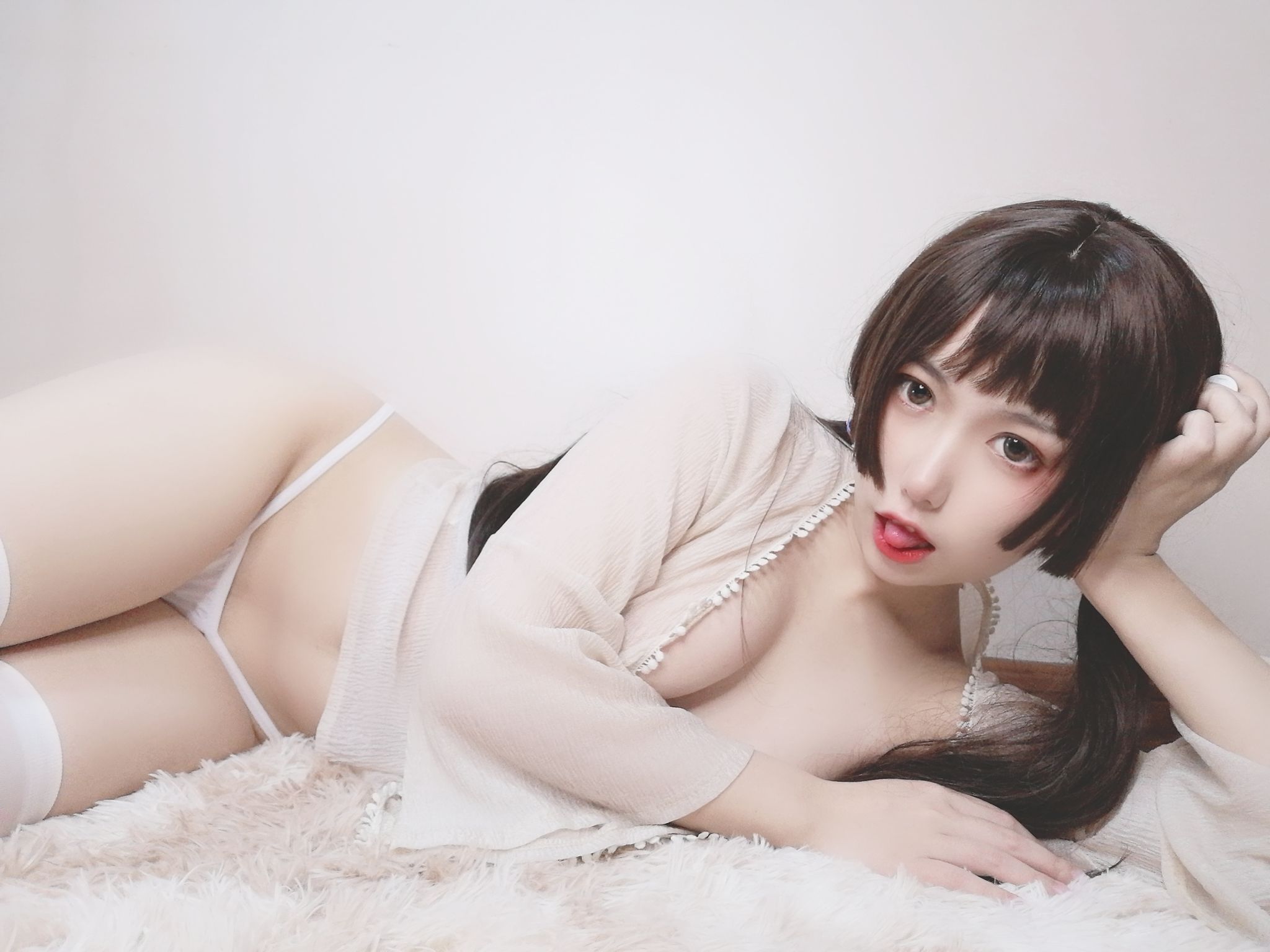 Cosplay ảnh] Yù Nguyên Hữu Tử SJ_ - Bạch Tơ JK