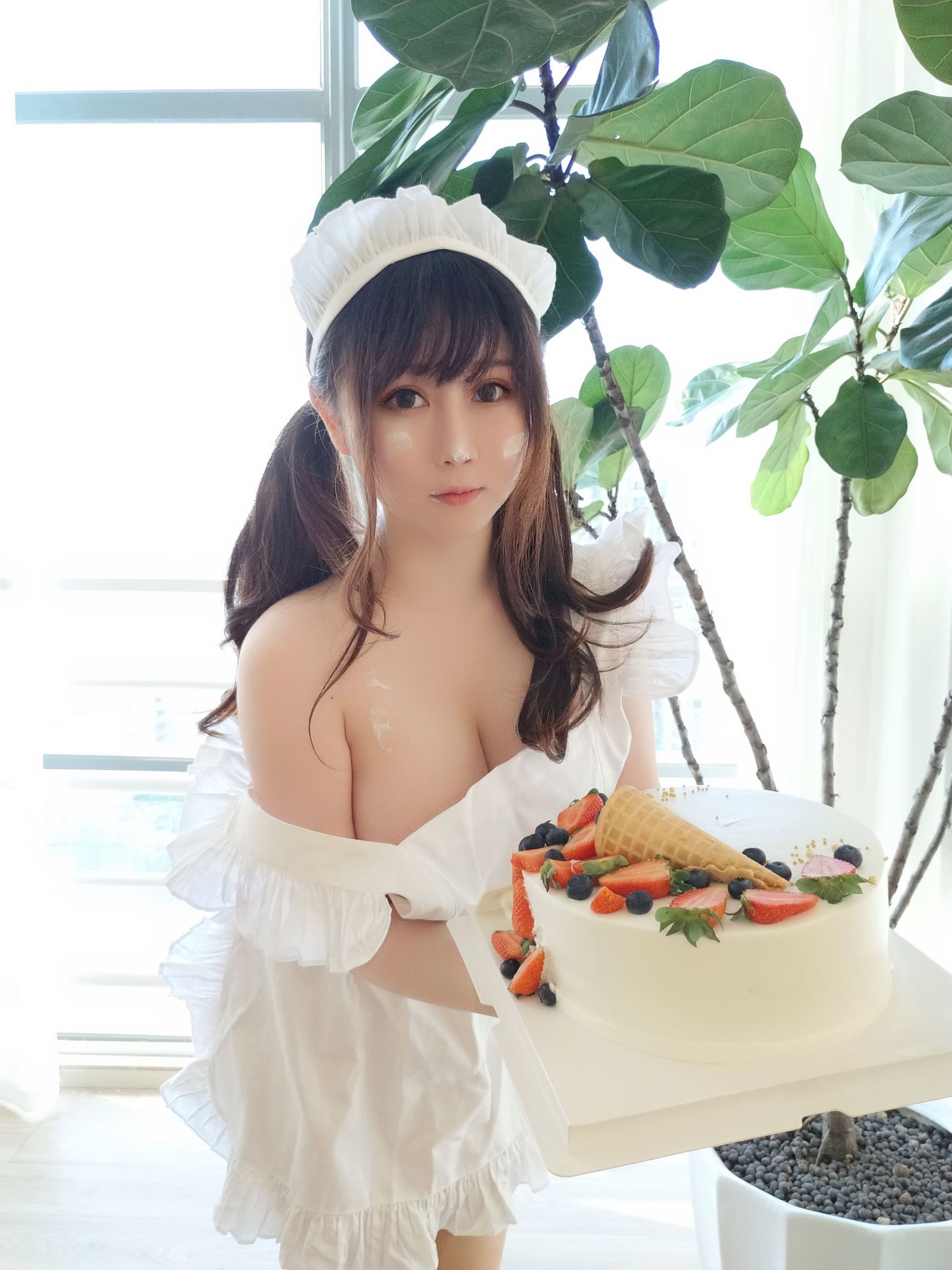 Cosplay Photos] Peach Girl is Yi Jiang - Little Cook Girl