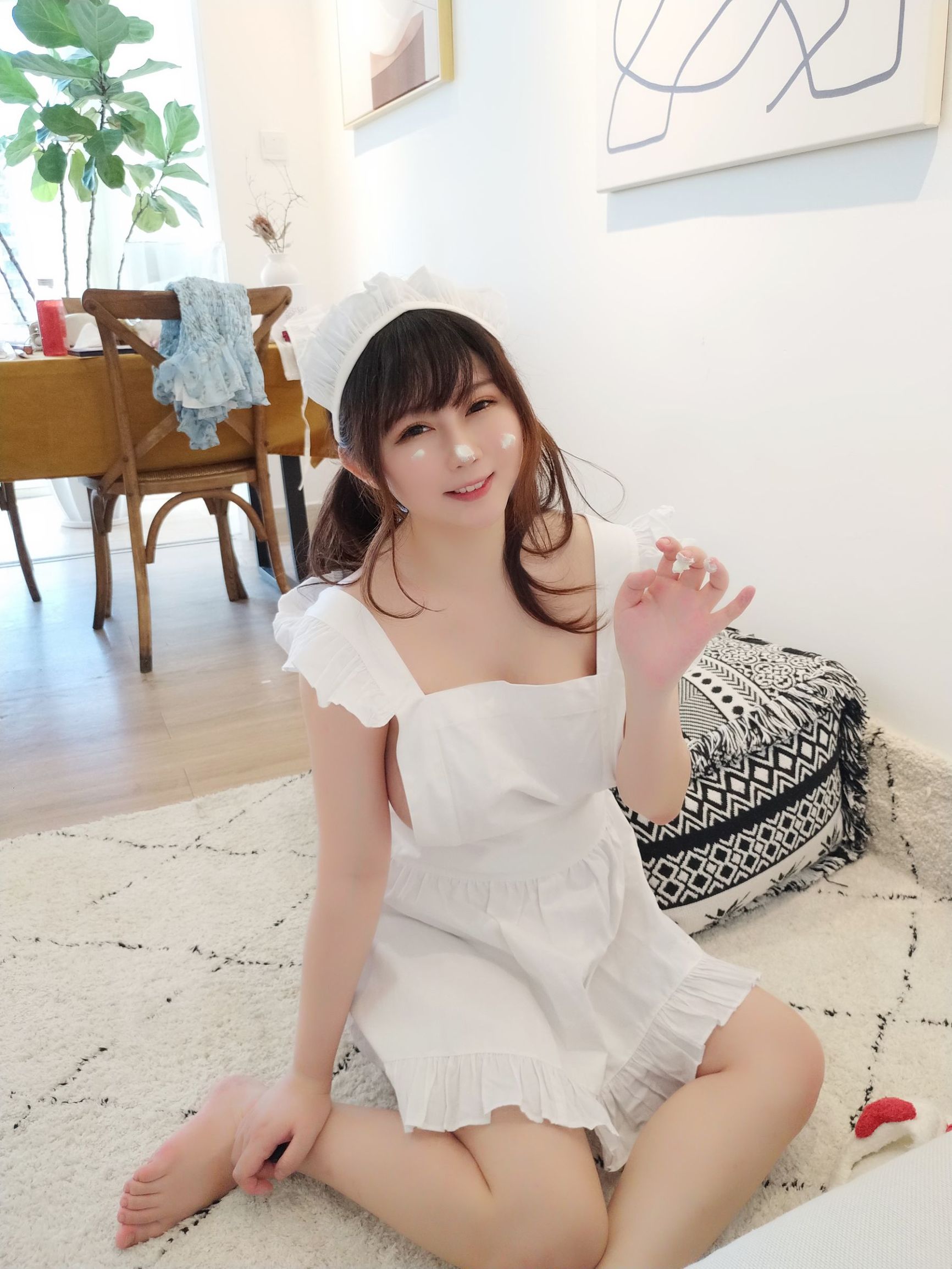コスプレ写真] 蜜桃少女は依ちゃんや - 小厨娘