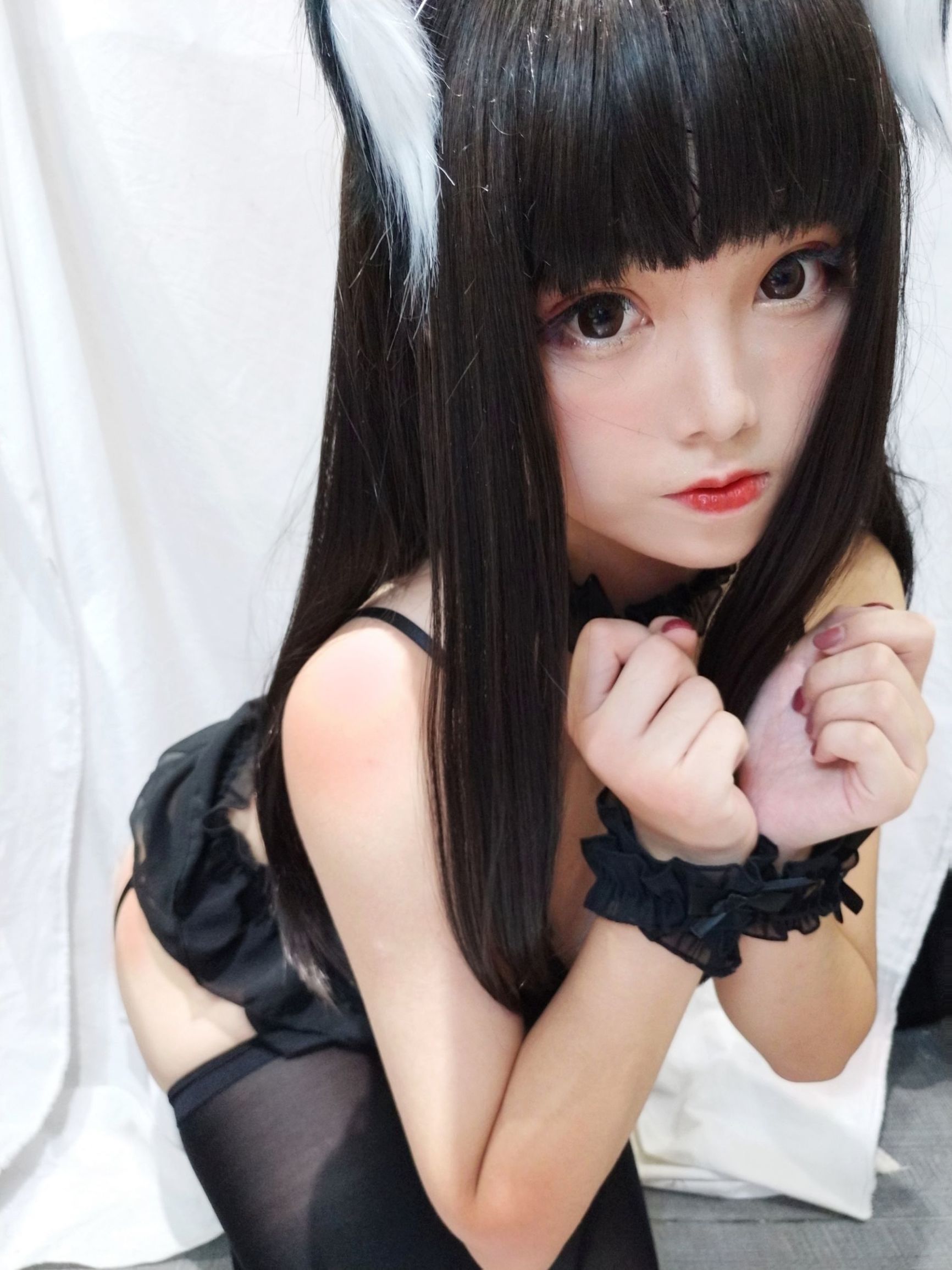 Cosplay Ảnh] Hệ Moe Cô Gái Mật Nước Mèo Qiu - Mèo Nàng Đeo Kính
