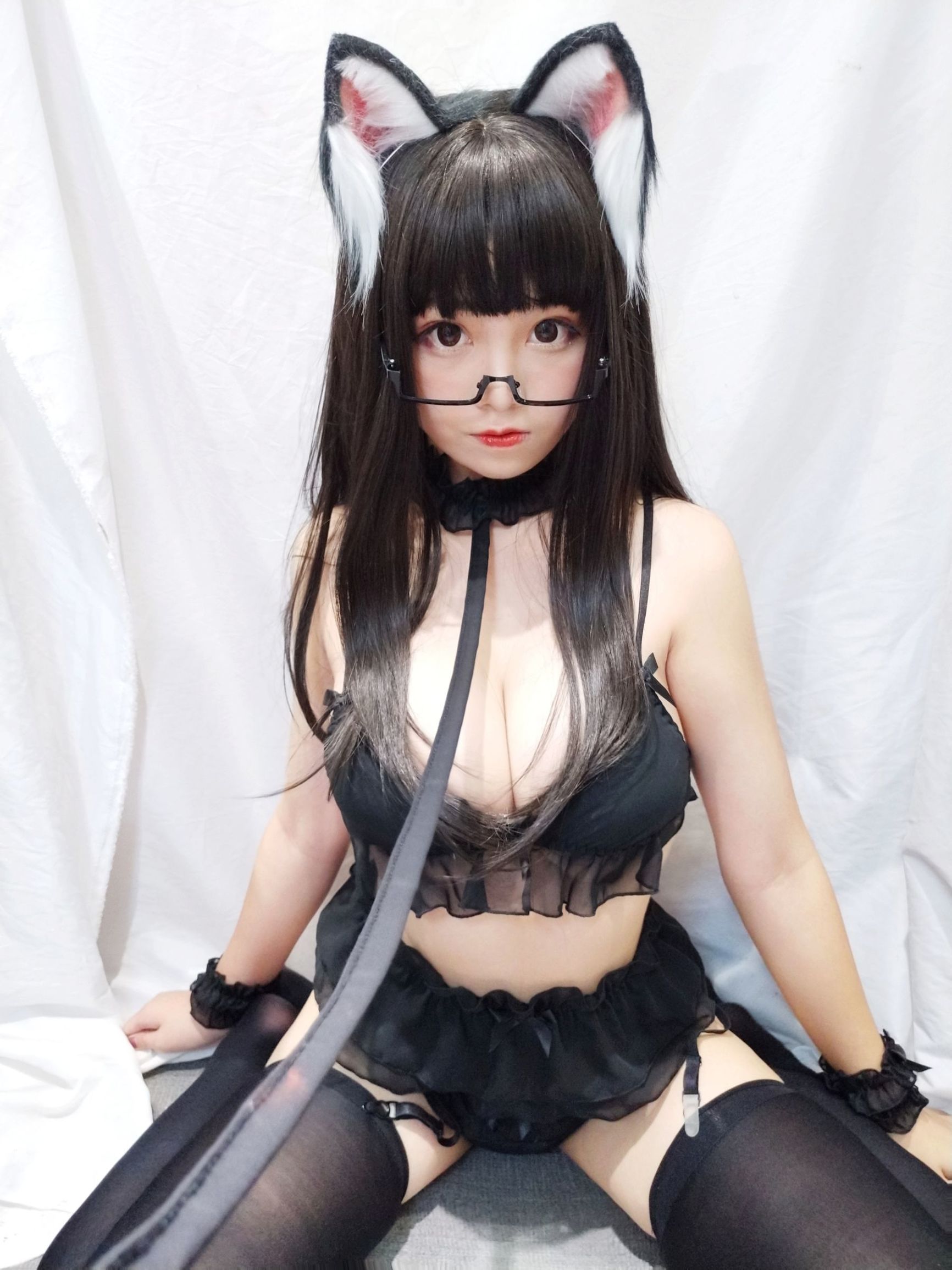 コスプレ写真] 萌え系お姉さん 蜜汁猫裘 - 眼鏡猫娘