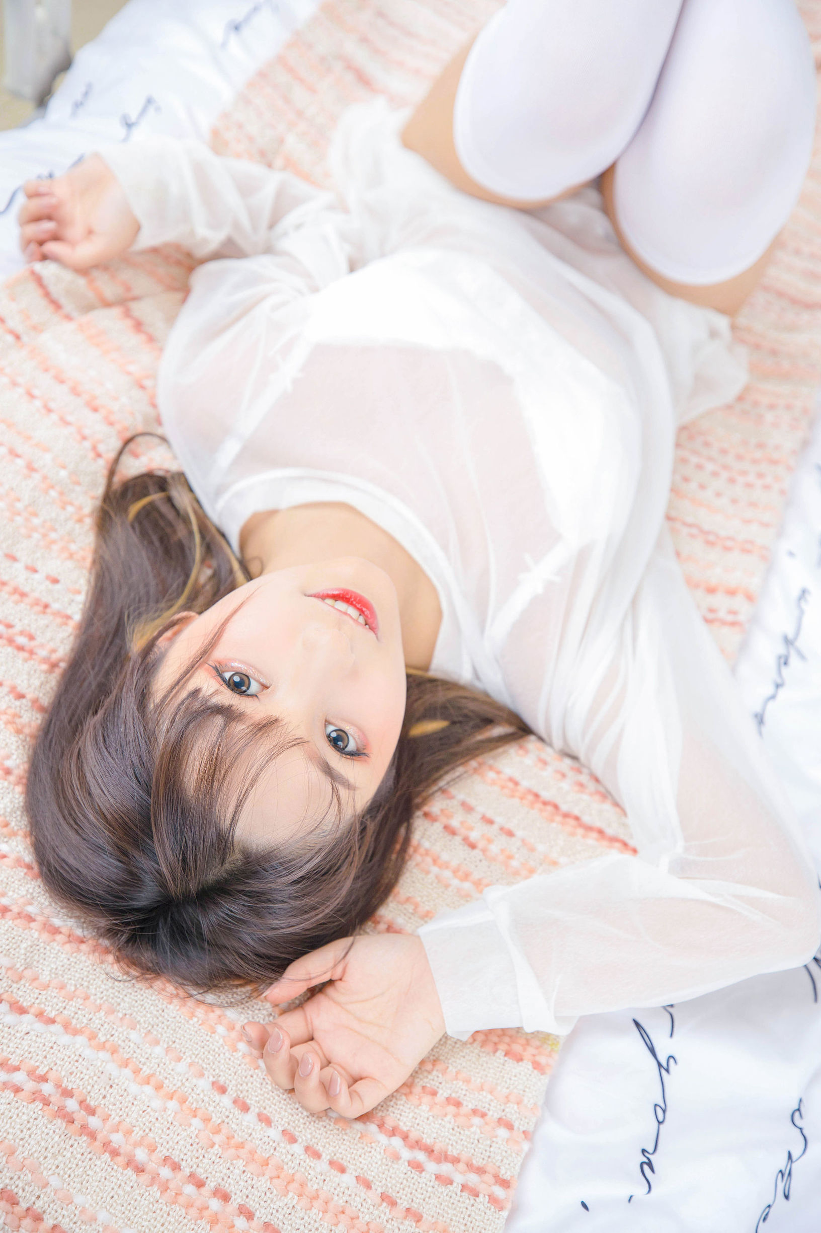 Ảnh Cosplay]  belle ta Kagurazaka Mafuyu Okaeri - Chân Mèo Tơ Trắng