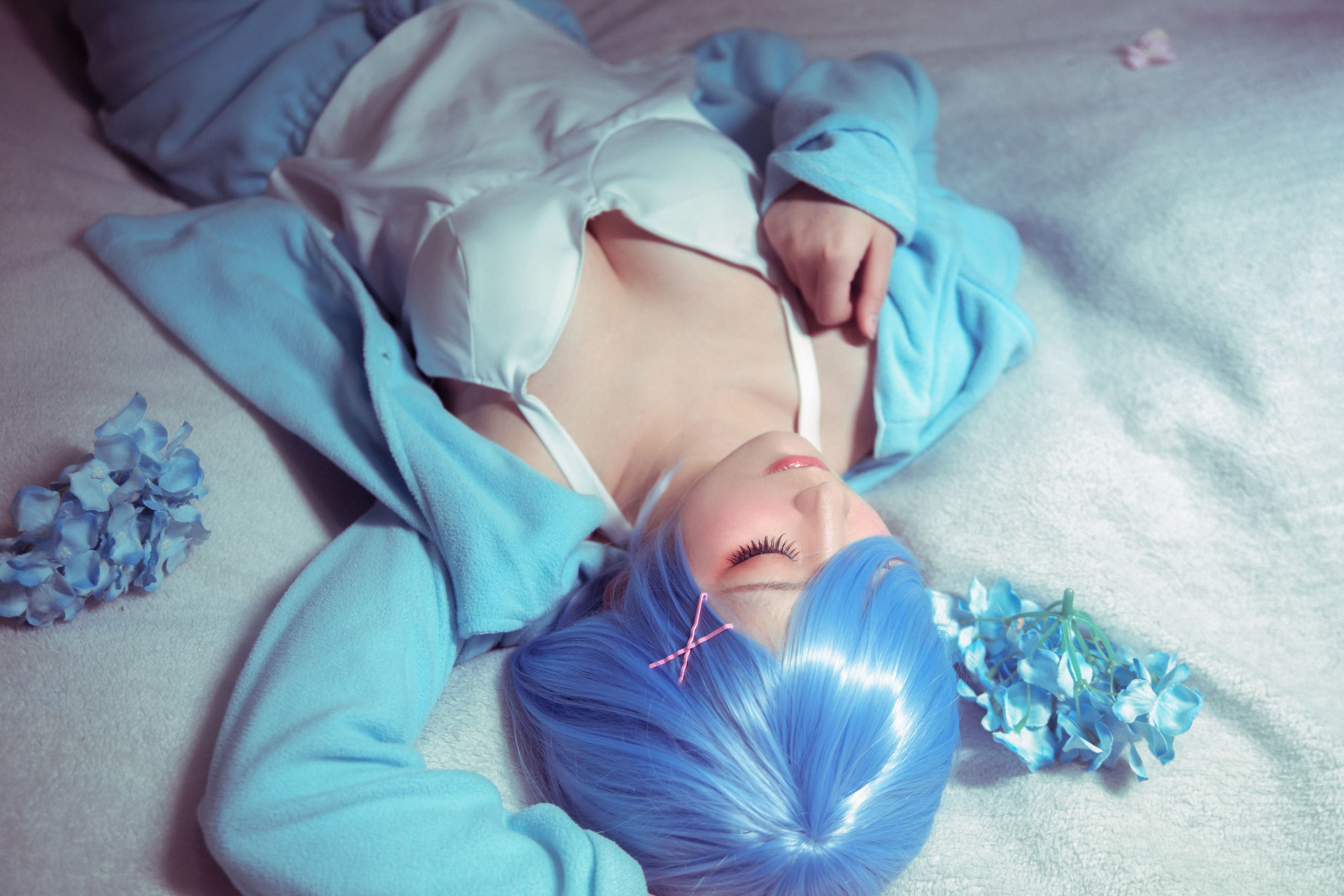 Cosplay寫真] 動漫博主弦音sic - RE從零開始的異世界生活 蕾姆貓咪睡衣