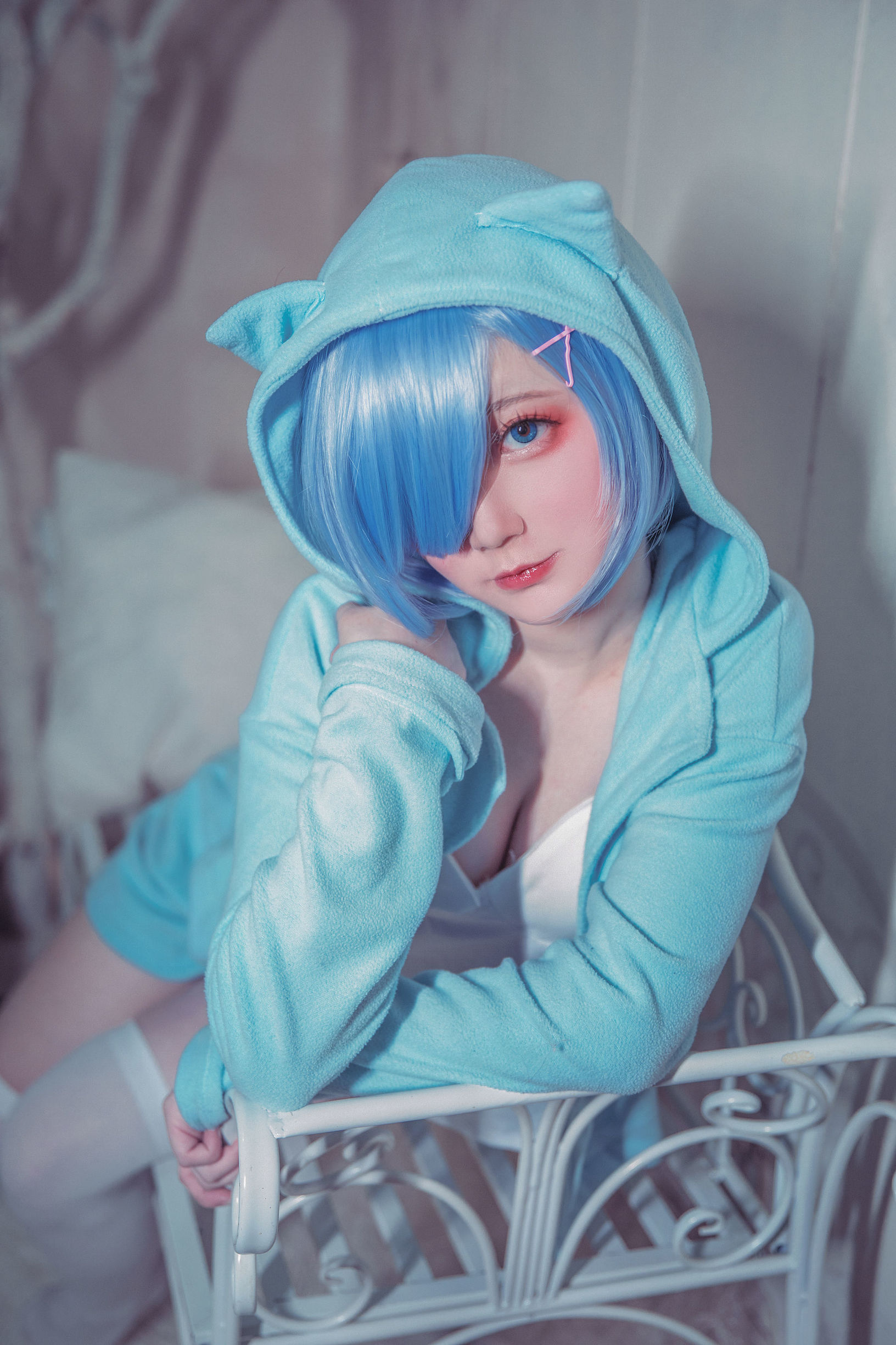 Cosplay寫真] 動漫博主弦音sic - RE從零開始的異世界生活 蕾姆貓咪睡衣