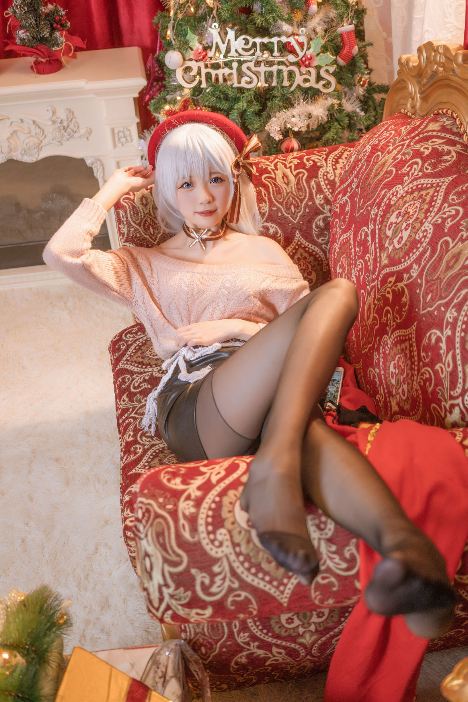 コスプレ写真] アニメブロガー ザージャン ムム - ベルファスト メイドの買い物日