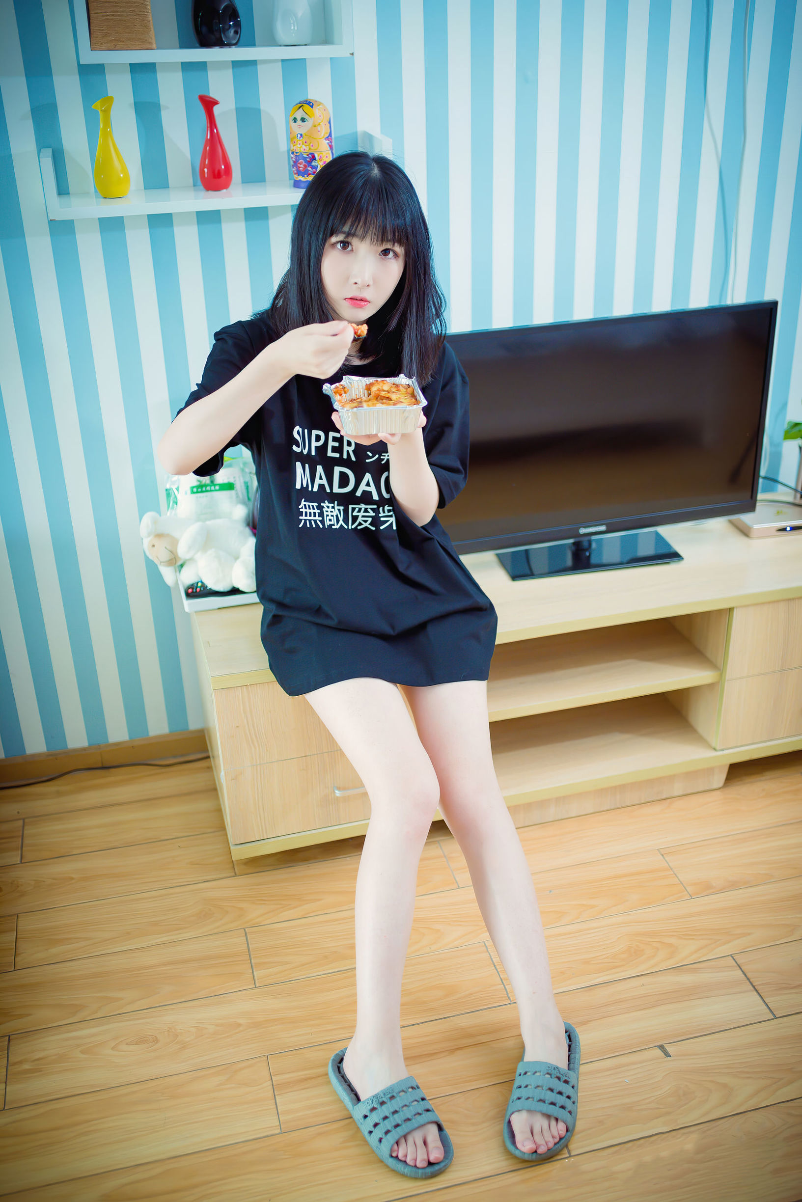 Cosplay Photo] I am not neko - Barefoot