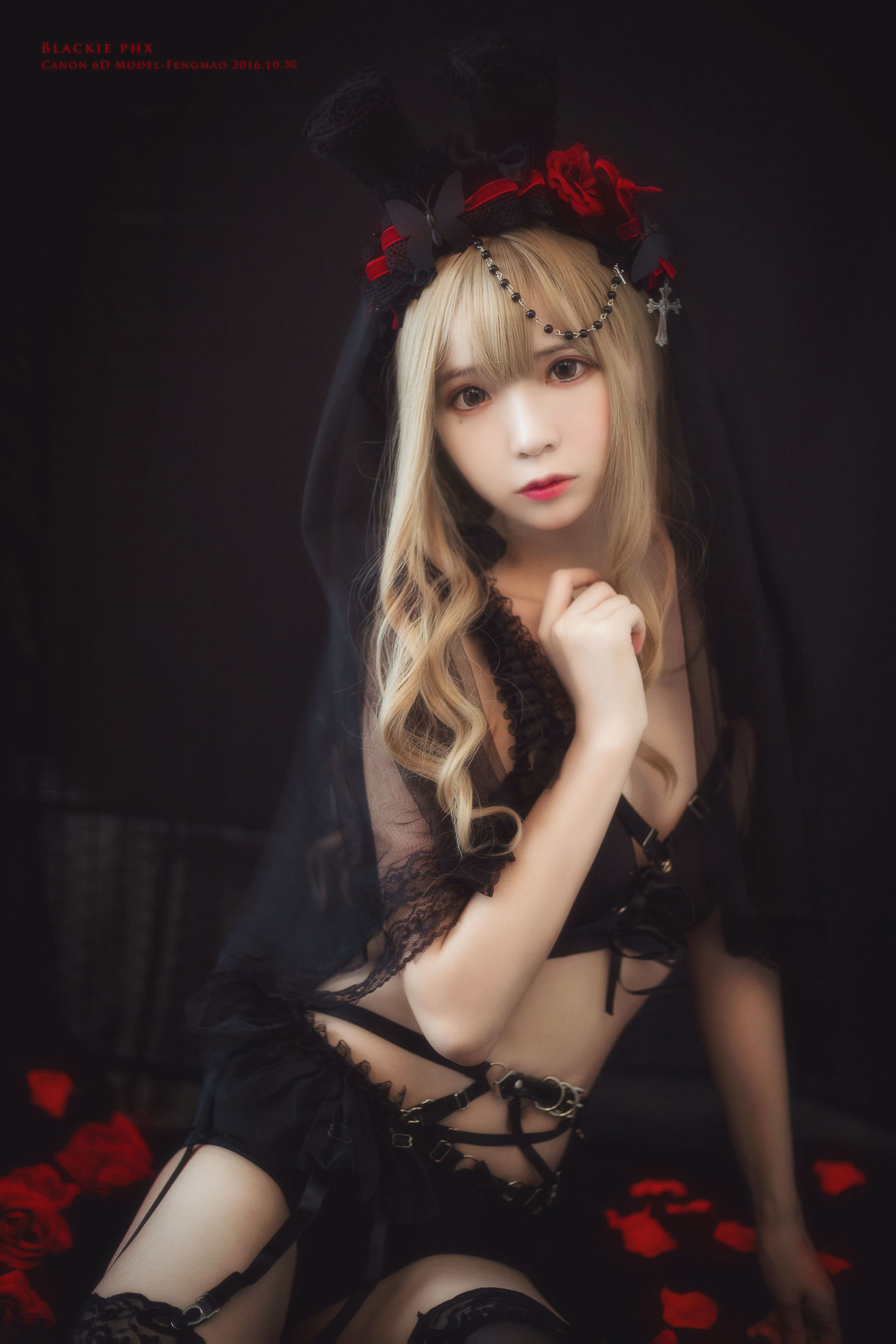 Cosplay Photos] Feng Mao ss - Black Rose